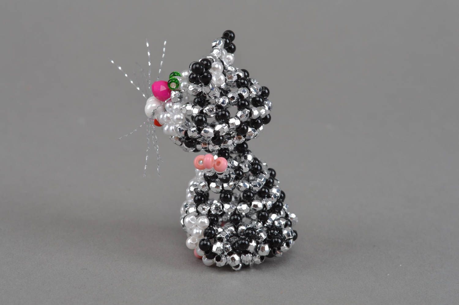 Figurine de chat gris en perles de rocaille faite main décoration d'intérieur photo 4