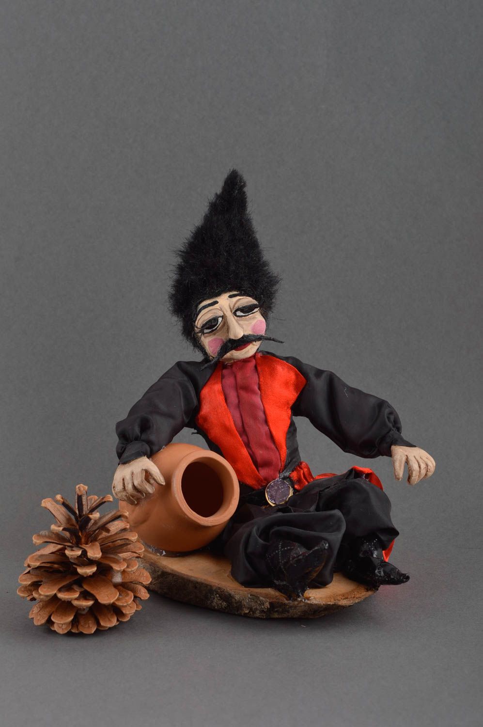 Кукла ручной работы Кинто с кувшином текстильная кукла необычный декор для дома фото 1
