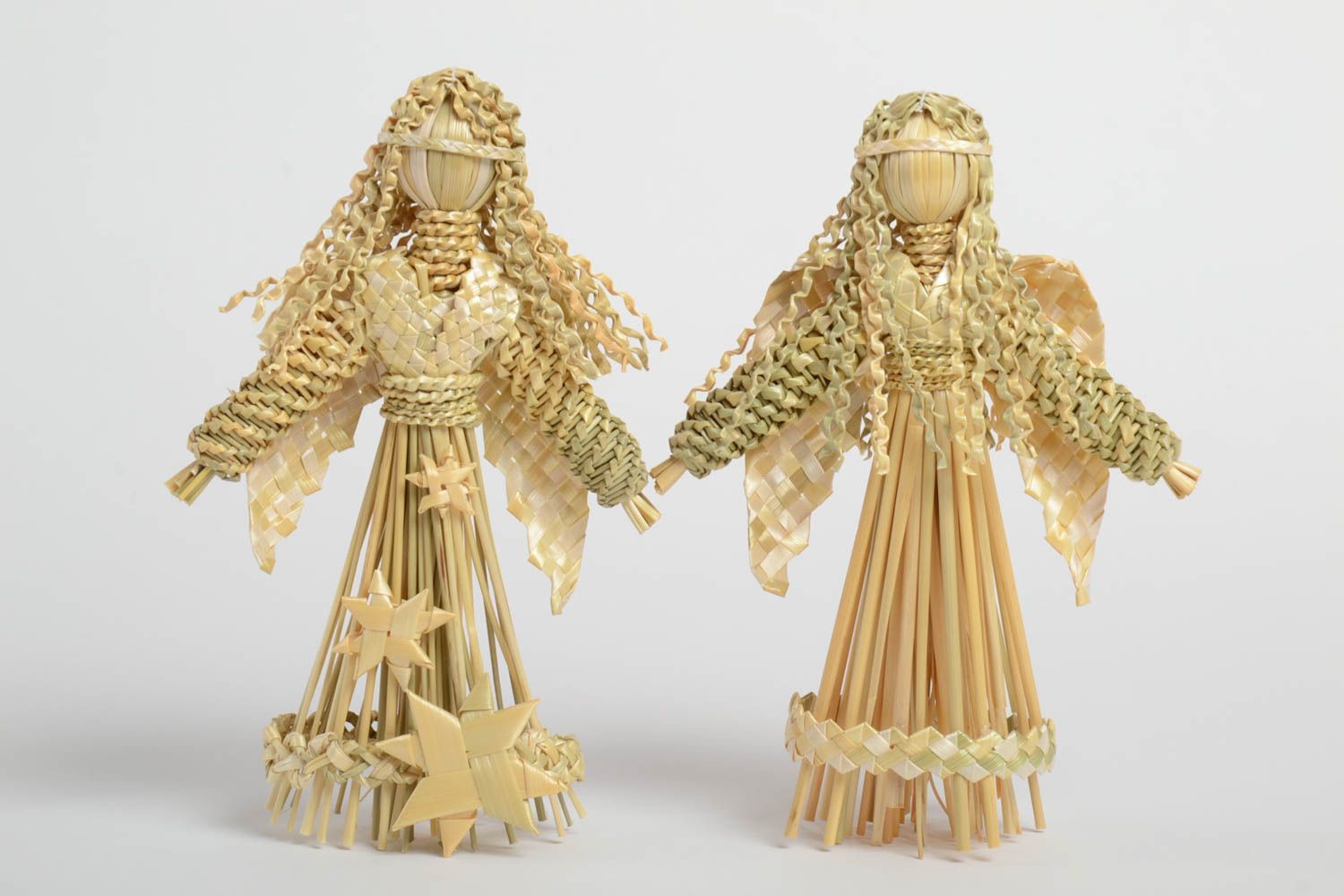 Set of toys made of natural straw unusual beautiful angels home decor 2 pieces photo 5