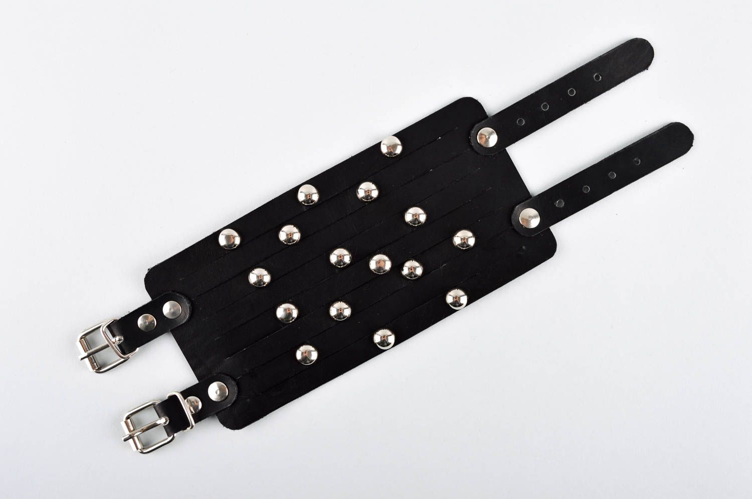 Bracelet en cuir noir Bijou fait main large éléments en métal Accessoire femme photo 5