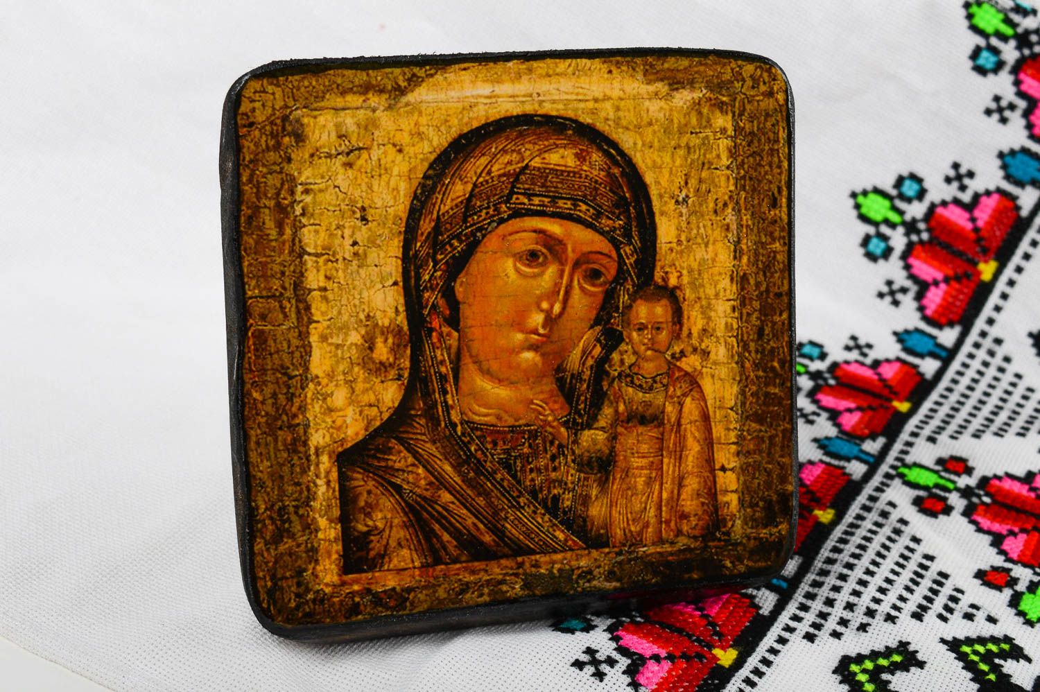 Икона ручной работы икона Богоматери Казанской православная икона красивая фото 1