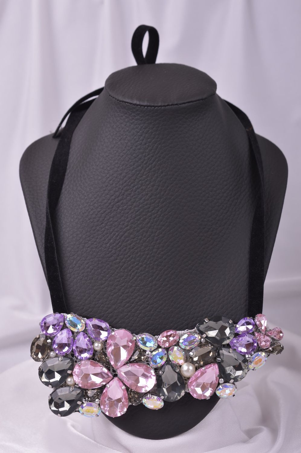 Collier strass perles fantaisie Bijou fait main design insolite Accessoire femme photo 1