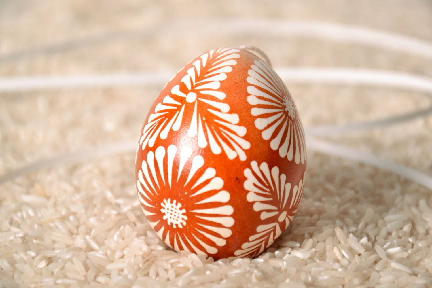 Huevo de Pascua con borla foto 1