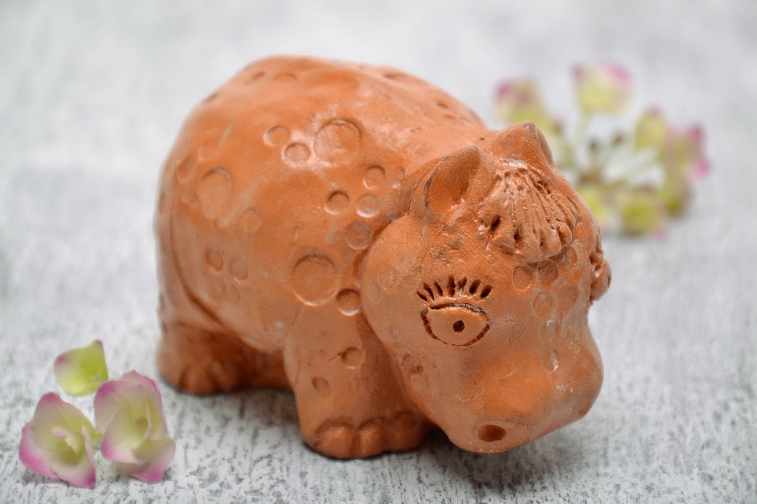 Figurine en argile faite main Hippopotame  photo 1