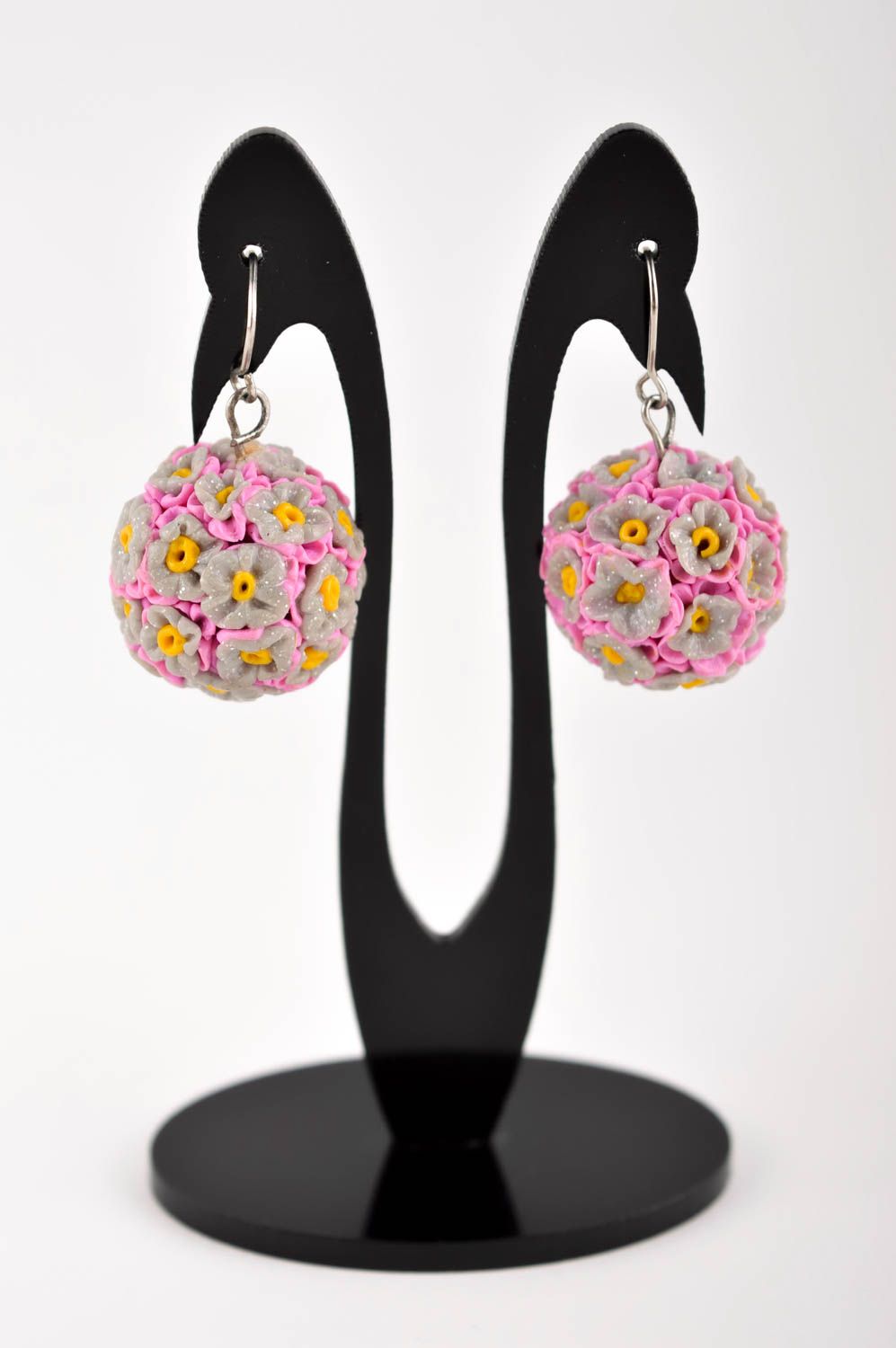 Handmade zarte rosa Blumen Ohrringe Polymer Schmuck Accessoire für Frauen foto 2
