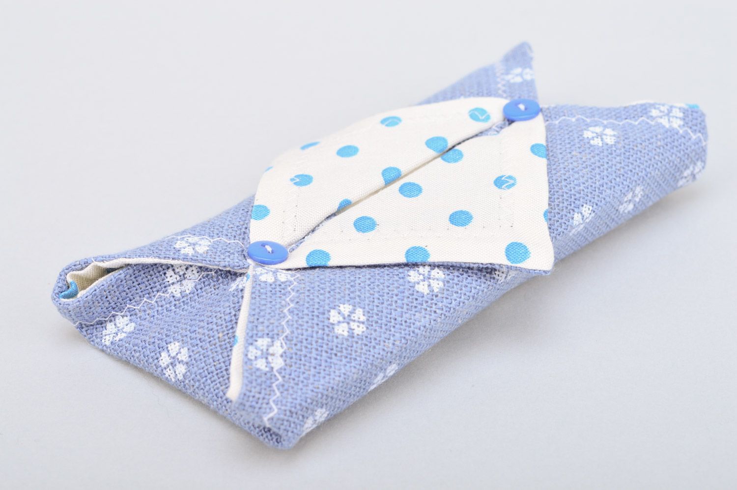Handmade travel bag for napkins sewn of blue cotton fabric with napkins  photo 2
