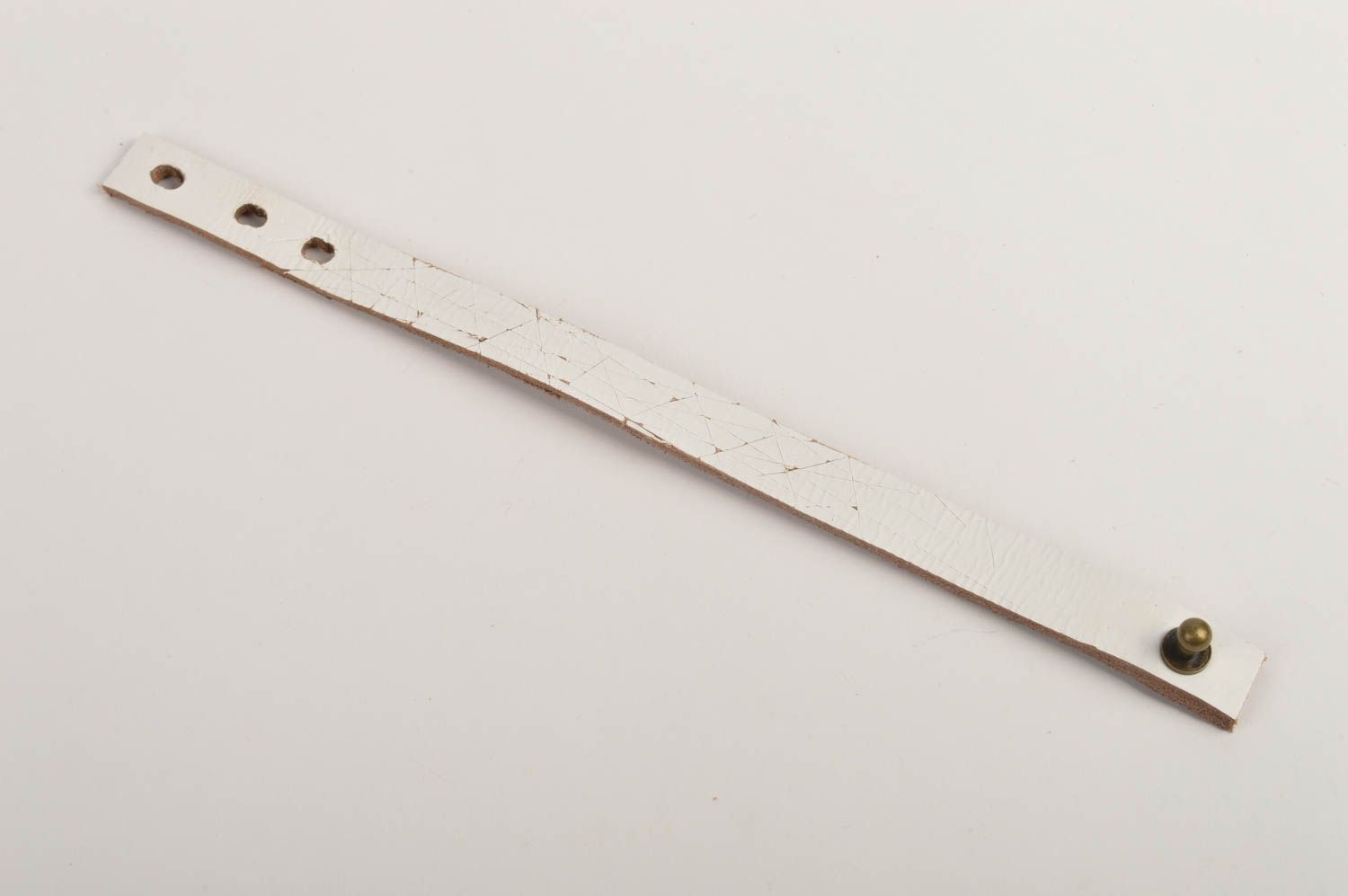 Pulsera de piel blanca regalo original hecho a mano accesorio para mujer foto 3