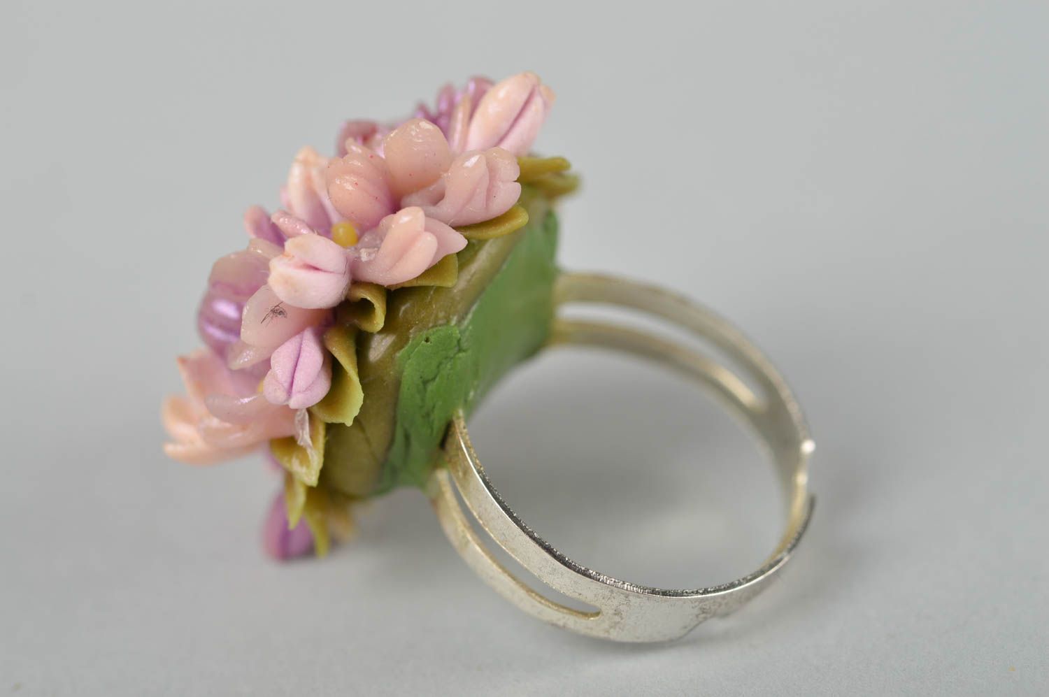 Stylish handmade metal ring plastic flower ring artisan jewelry designs photo 5