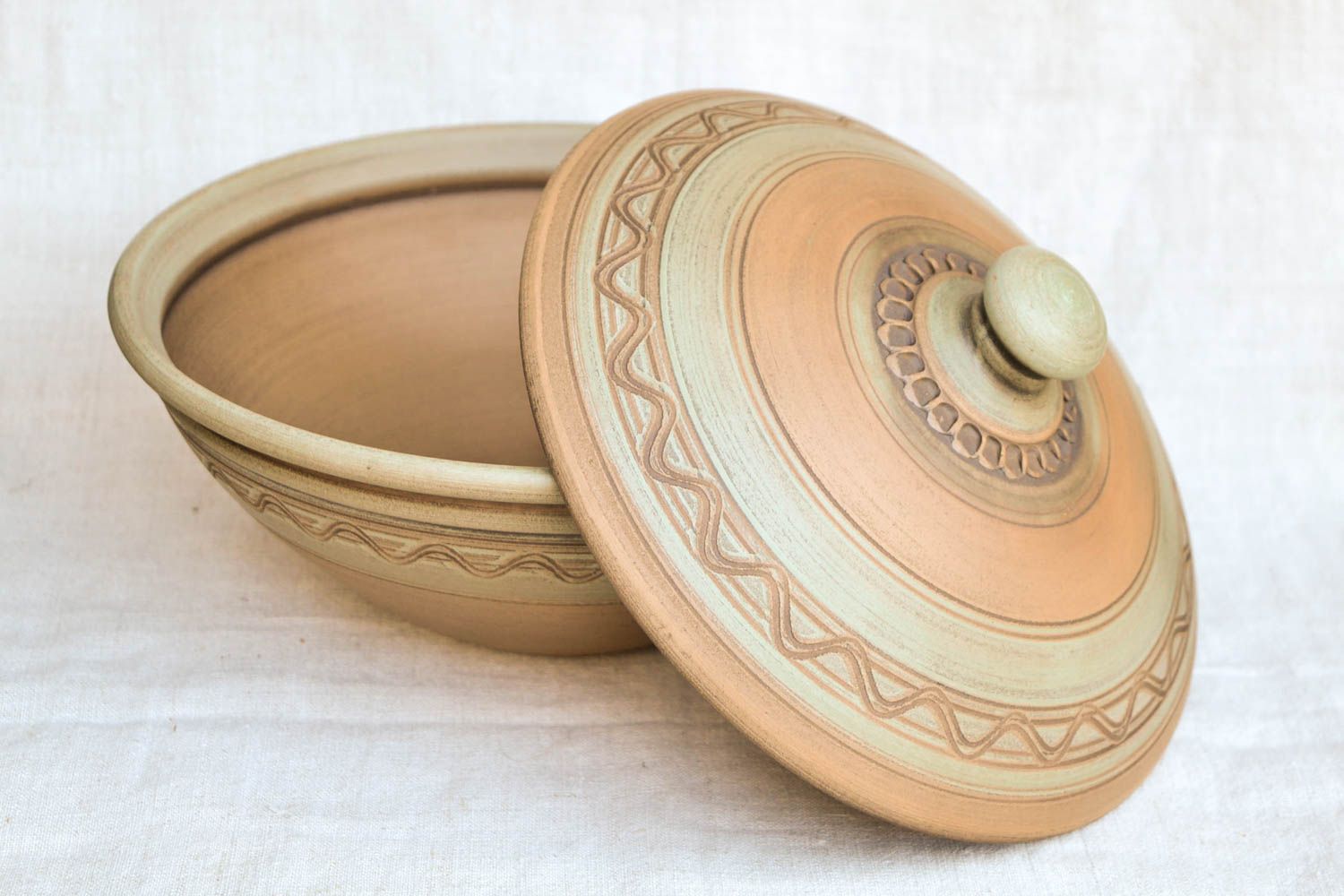 Unusual handmade ceramic bowl with lid 3000 ml ceramic kitchenware home goods photo 3