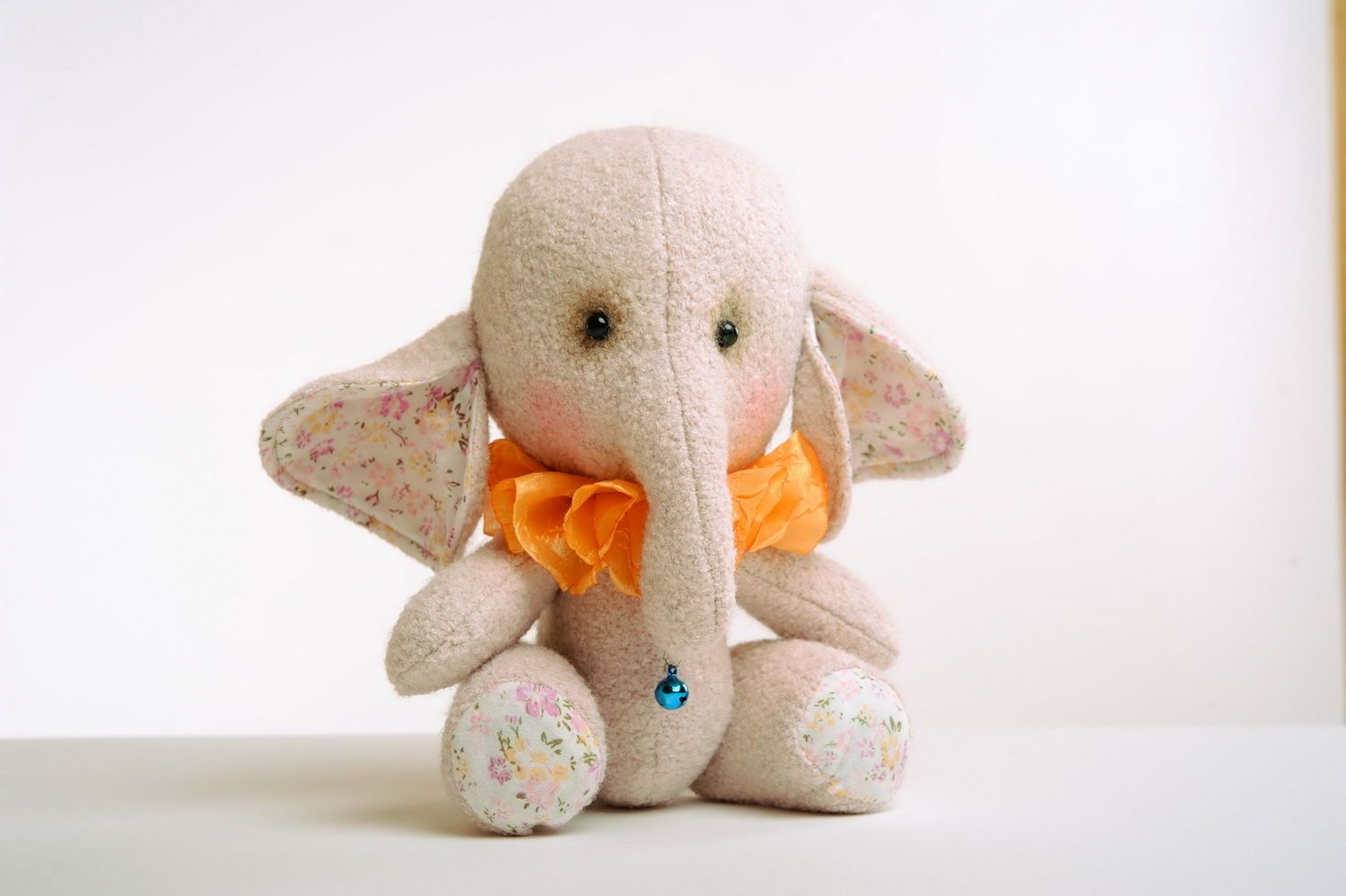 Soft toy made of cashmere Elephant photo 1