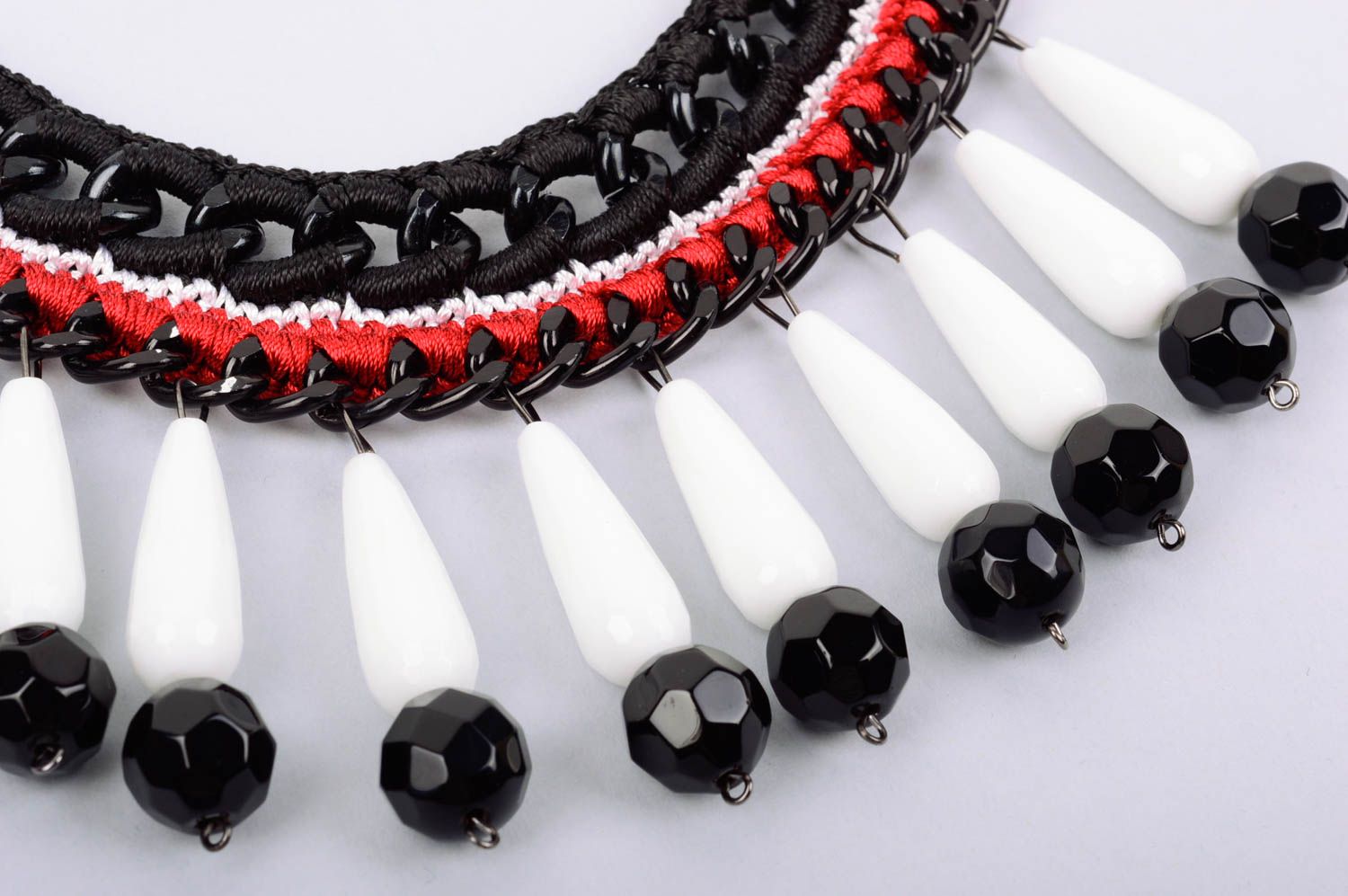 Handmade Damen Collier Modeschmuck Halskette Geschenk für Frauen schwarz rot foto 3