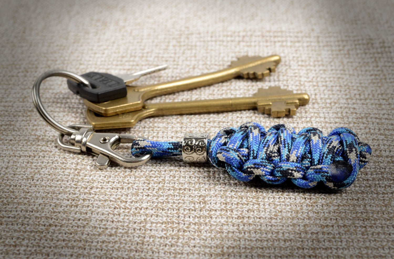 Handmade Paracord Schlüsselanhänger in Blau Frauen Accessoires Schlüssel Schmuck foto 5