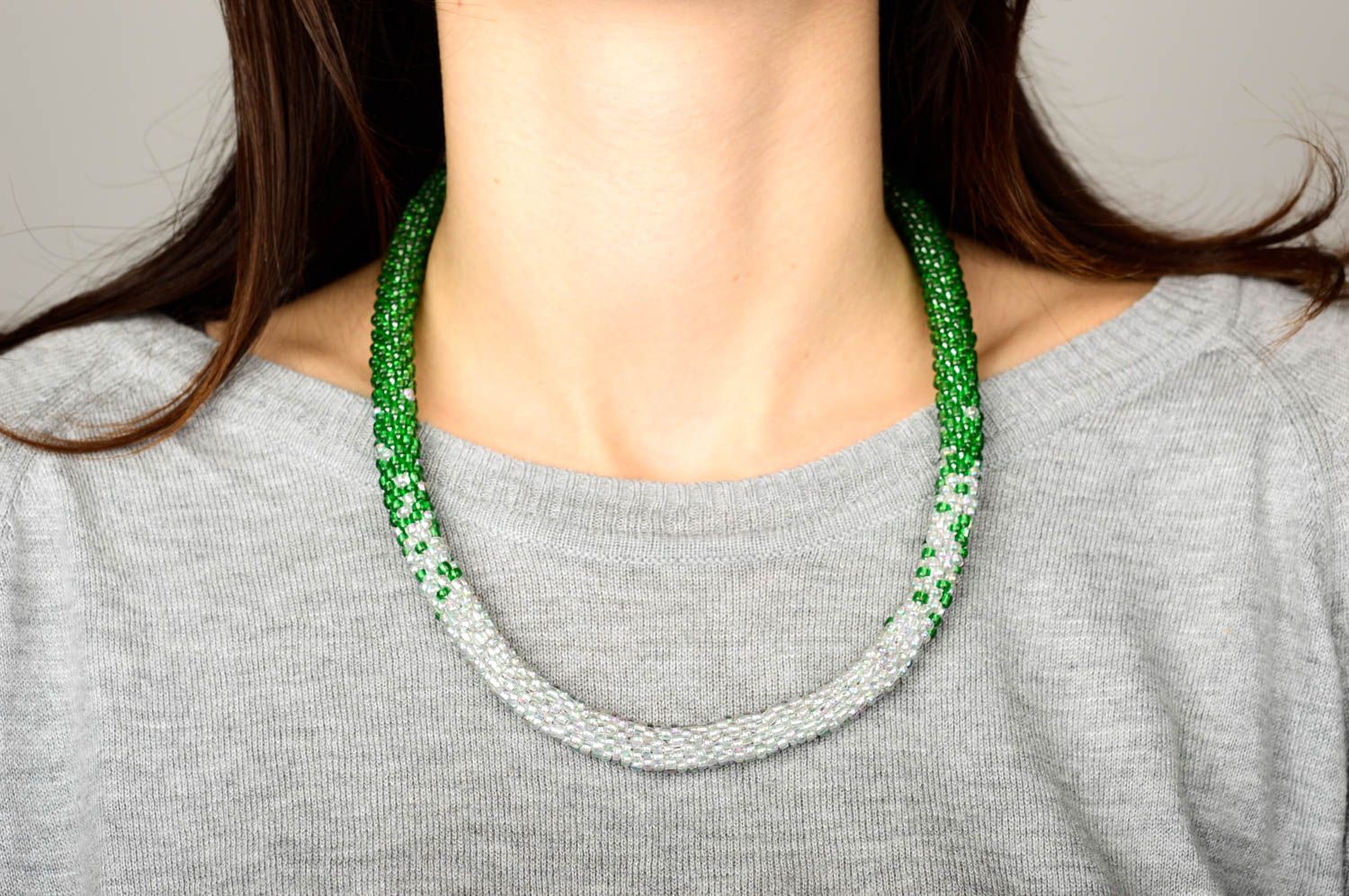 Collier tendance blanc-vert Bijou fait main perles de rocaille Cadeau pour femme photo 2