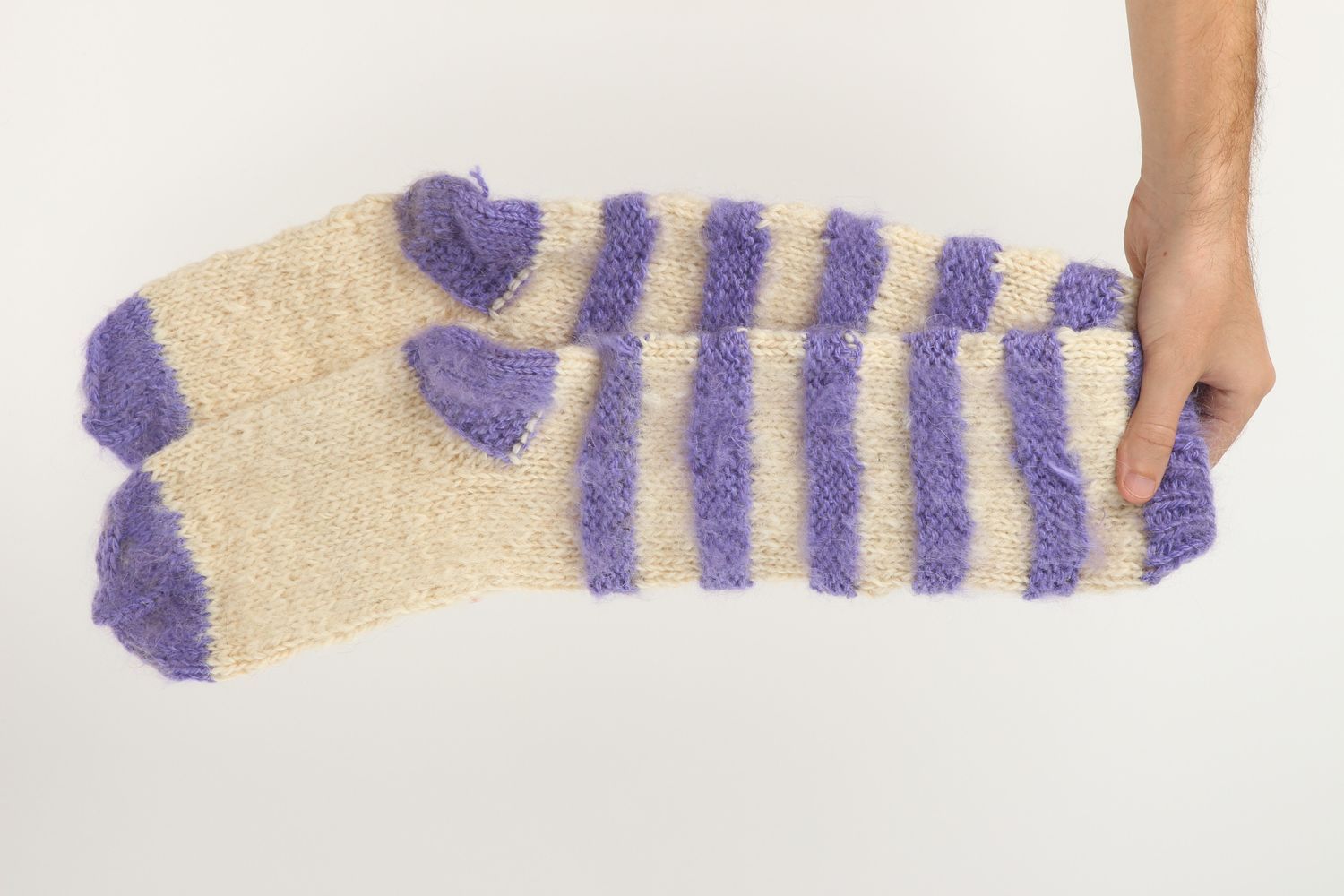 Handmade Damen Kniestrümpfe gestreift Accessoires für Frauen gestrickte Socken foto 5
