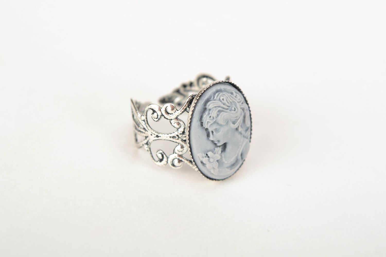 Polymer clay cameo ring photo 3