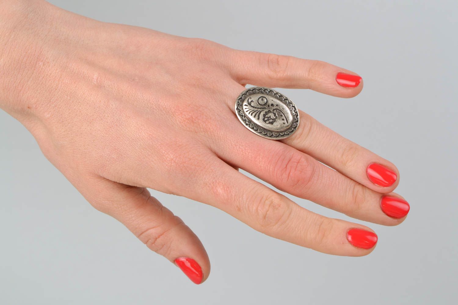 Metal ring in ethnic style photo 2