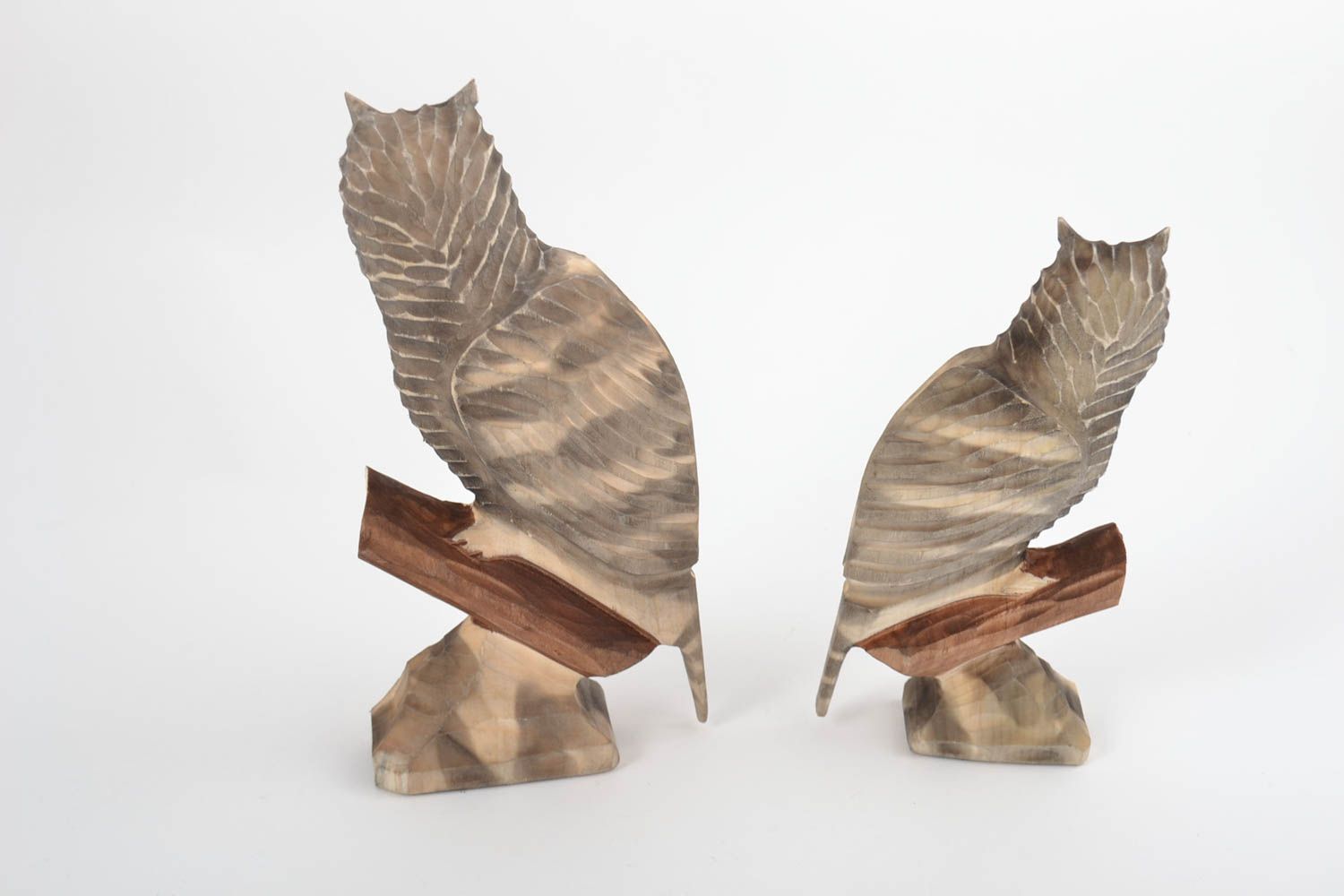 Set of 2 handmade carved wooden figurines of owls eco decorations for home photo 4