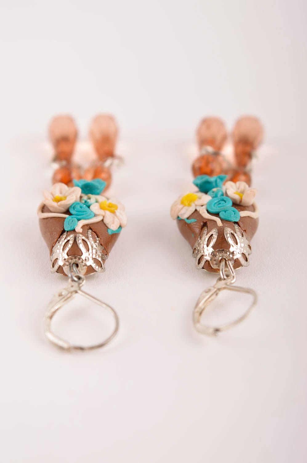 Handmade Designer Schmuck braune Blumen Ohrringe Accessoire für Frauen lang foto 4