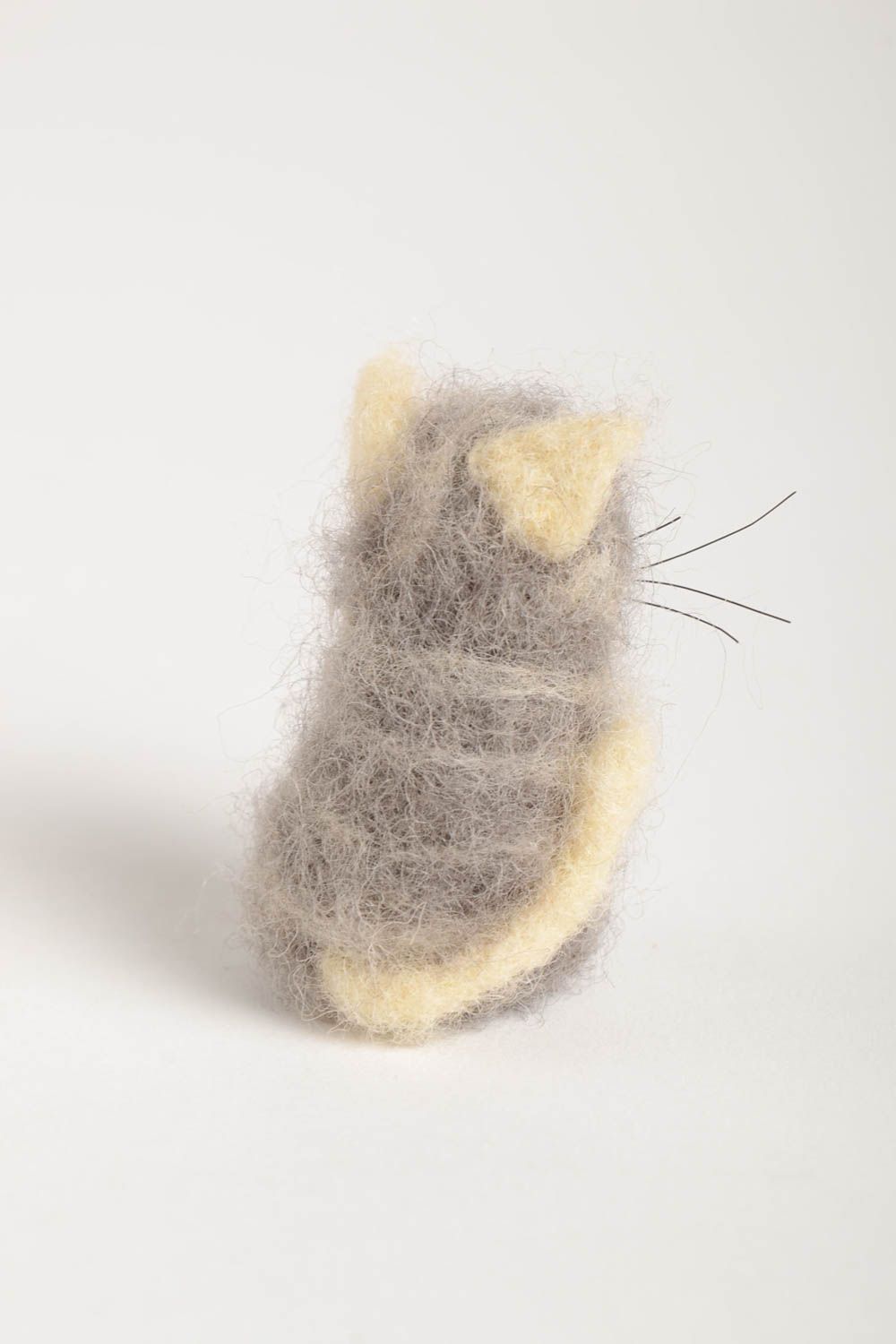 Handmade Kuscheltier Katze Filz Spielzeug Geschenk für Kinder drollig grau foto 3