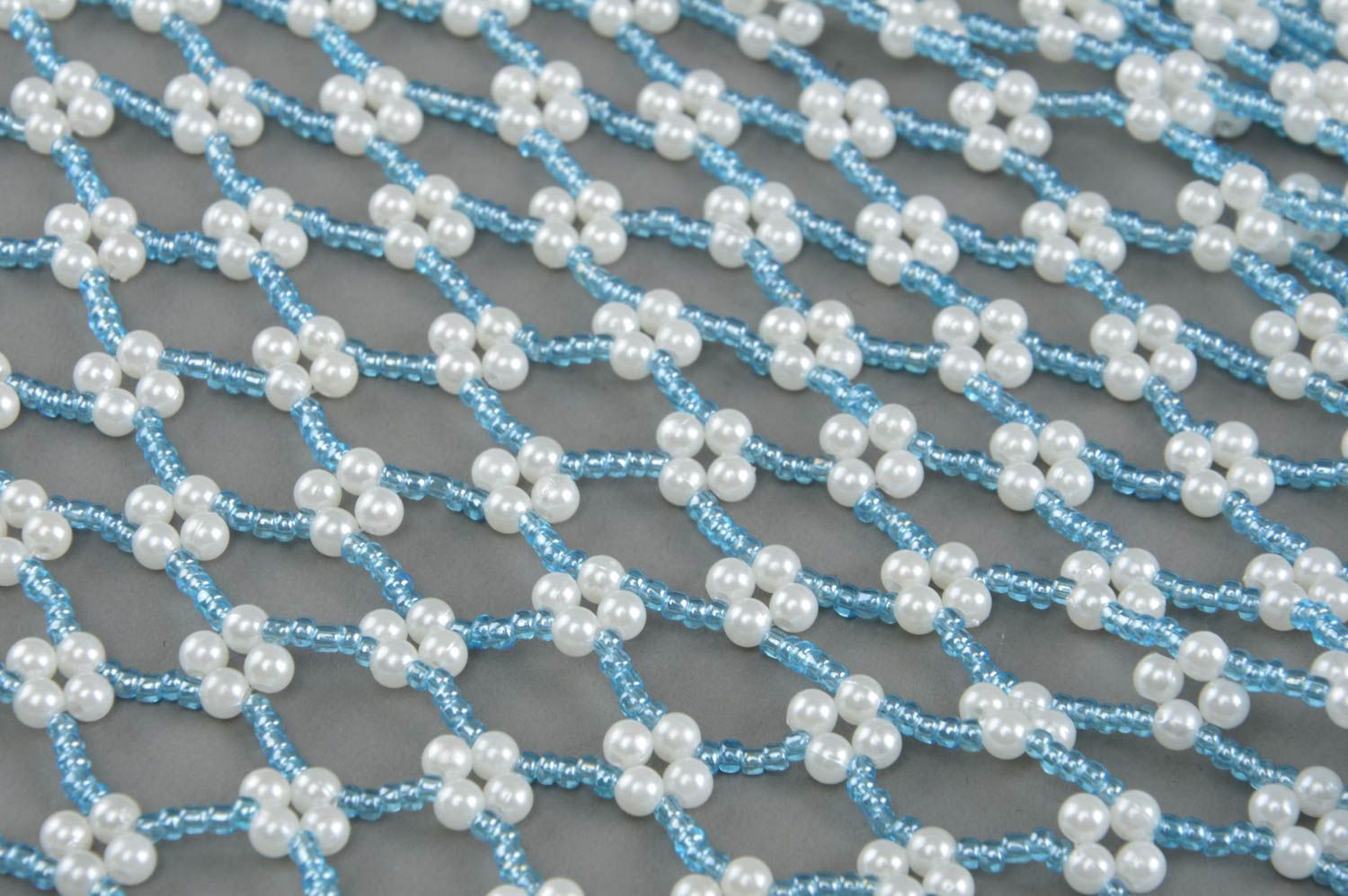 Collier en perles de rocaille et perles fantaisie fait main en forme de foulard photo 5