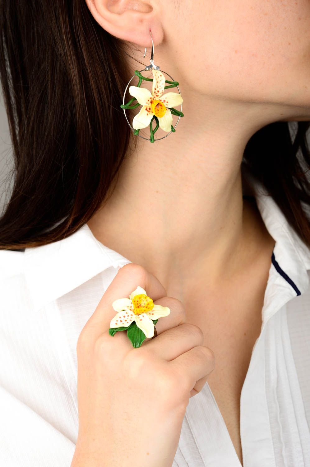 Ring am Finger handmade lange Modeschmuck Ohrringe Blume Mode Accessoires  foto 2