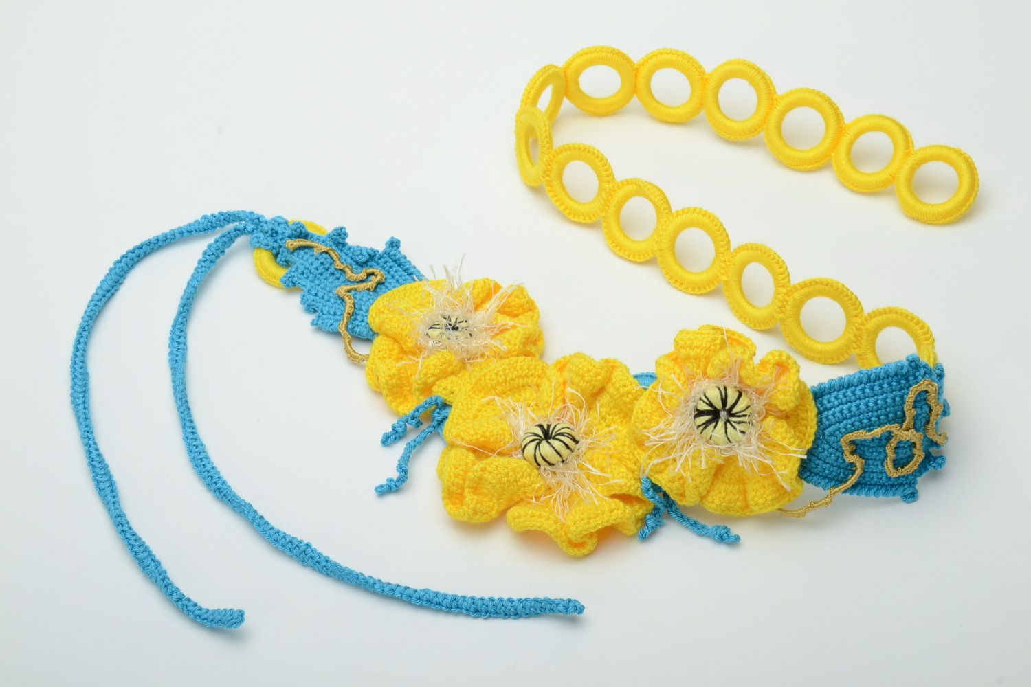 Ceinture tricotée en acrylique et coton avec des fleurs jaunes faite main femme photo 5
