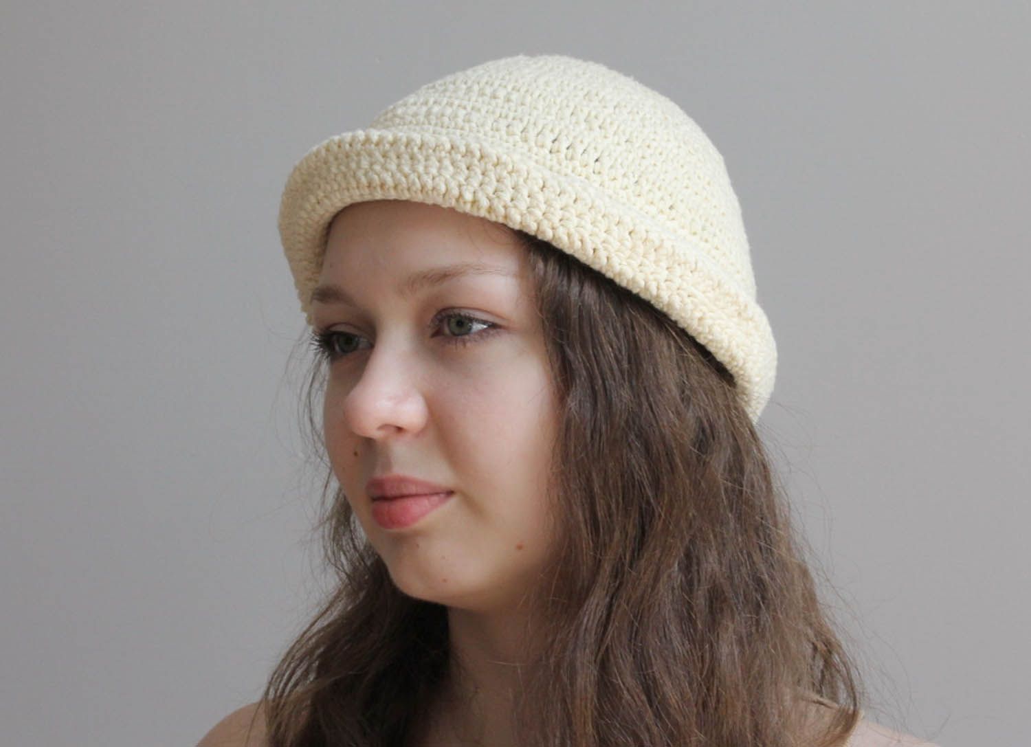 Knitted white hat photo 5