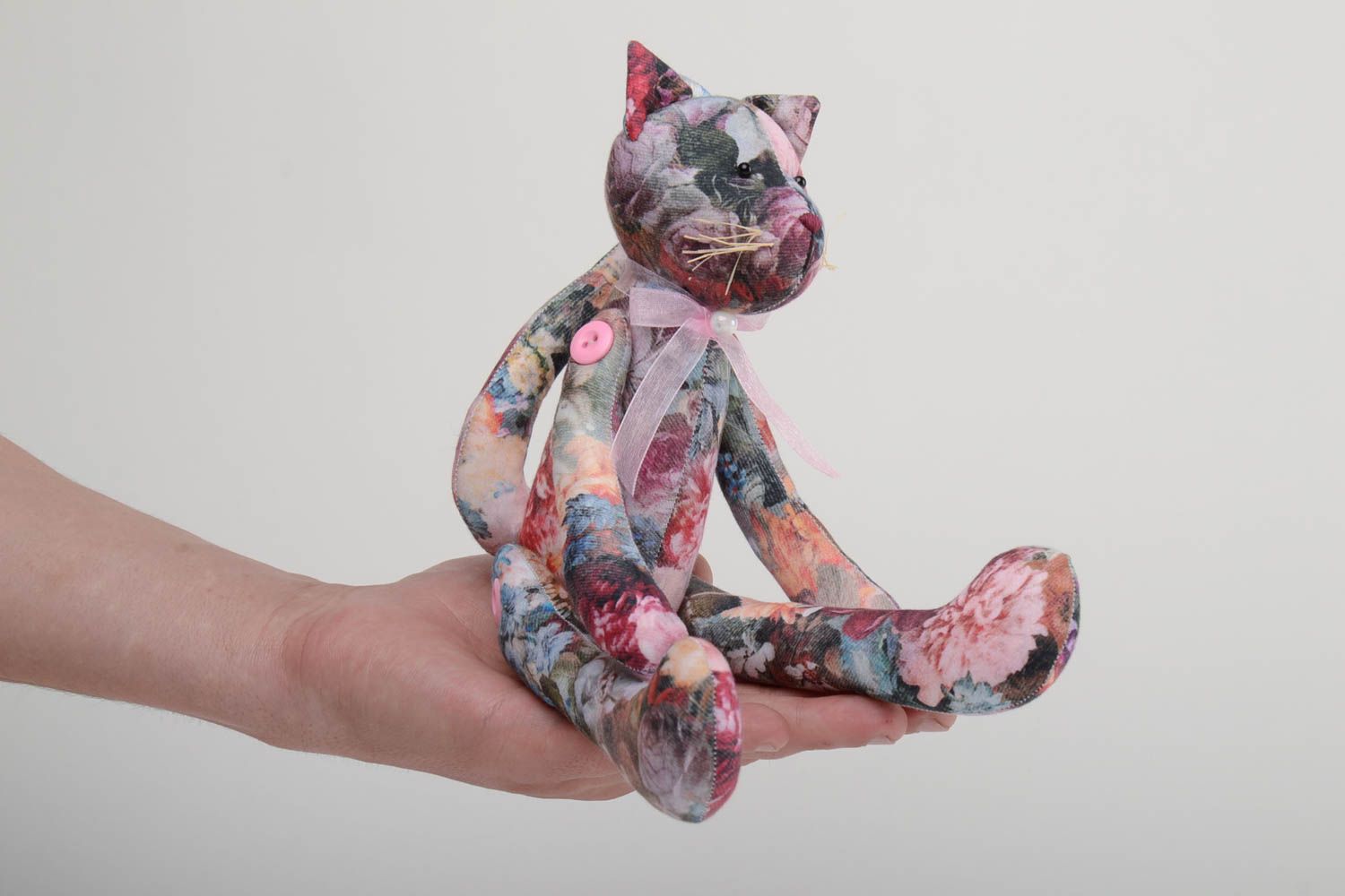 Peluche chat en tissu à fleurs faite main originale décorative pour enfant photo 5
