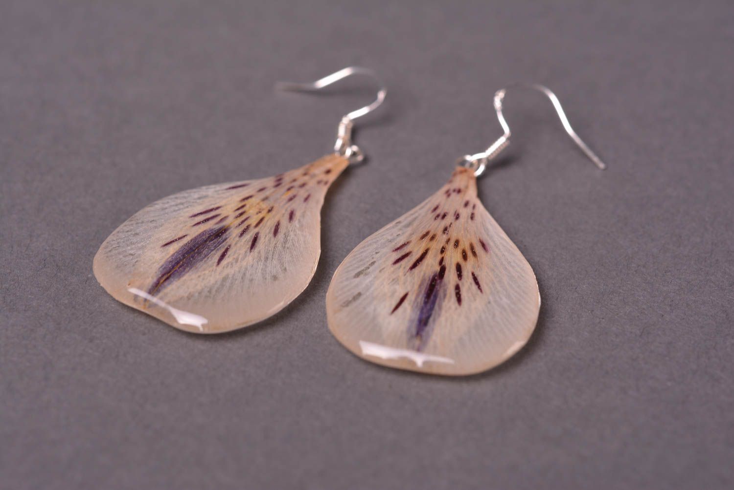 Handmade botanic earrings stylish accessories flower earrings delicate jewelry photo 3