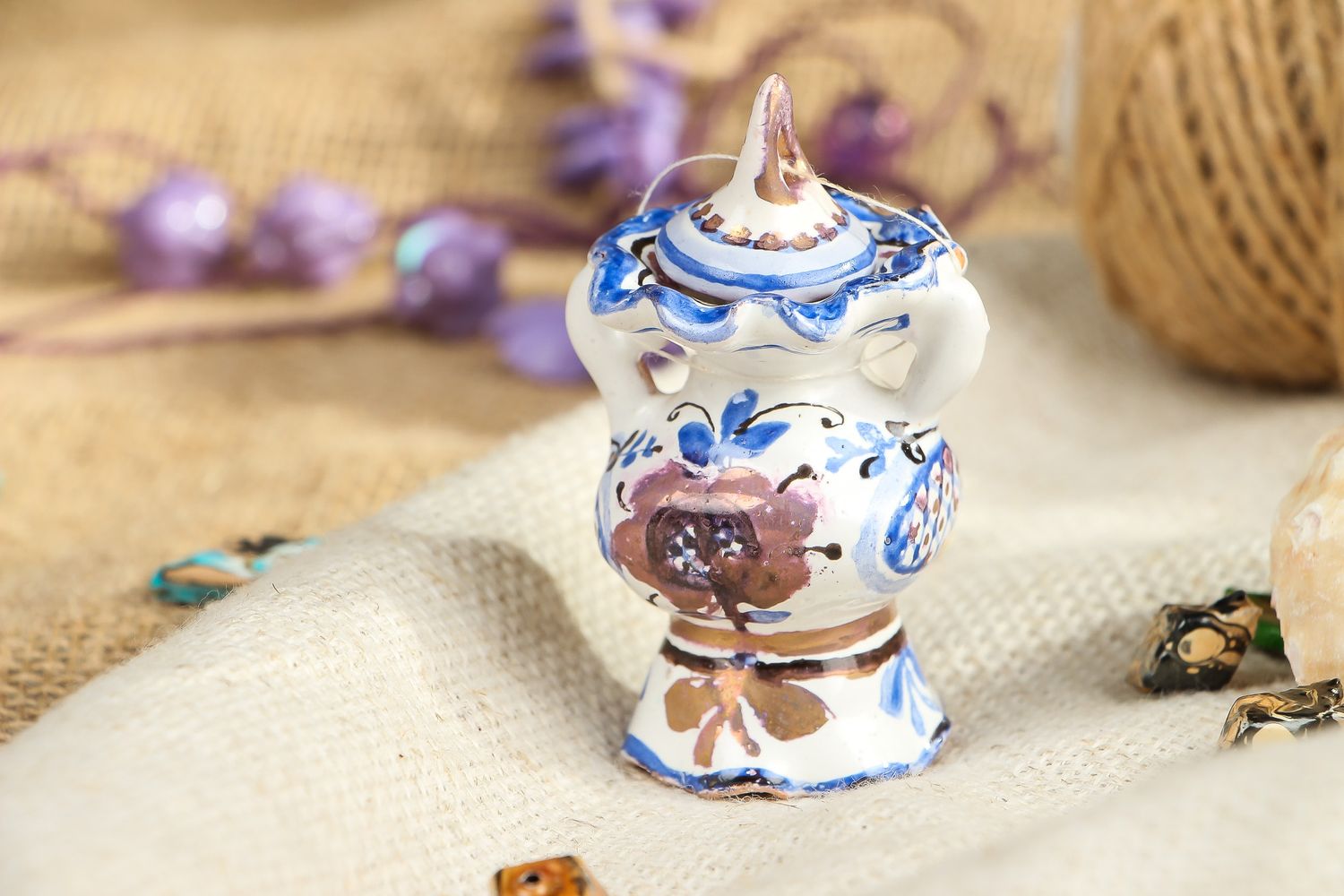 Petit vase en céramique bleu avec couvercle photo 5