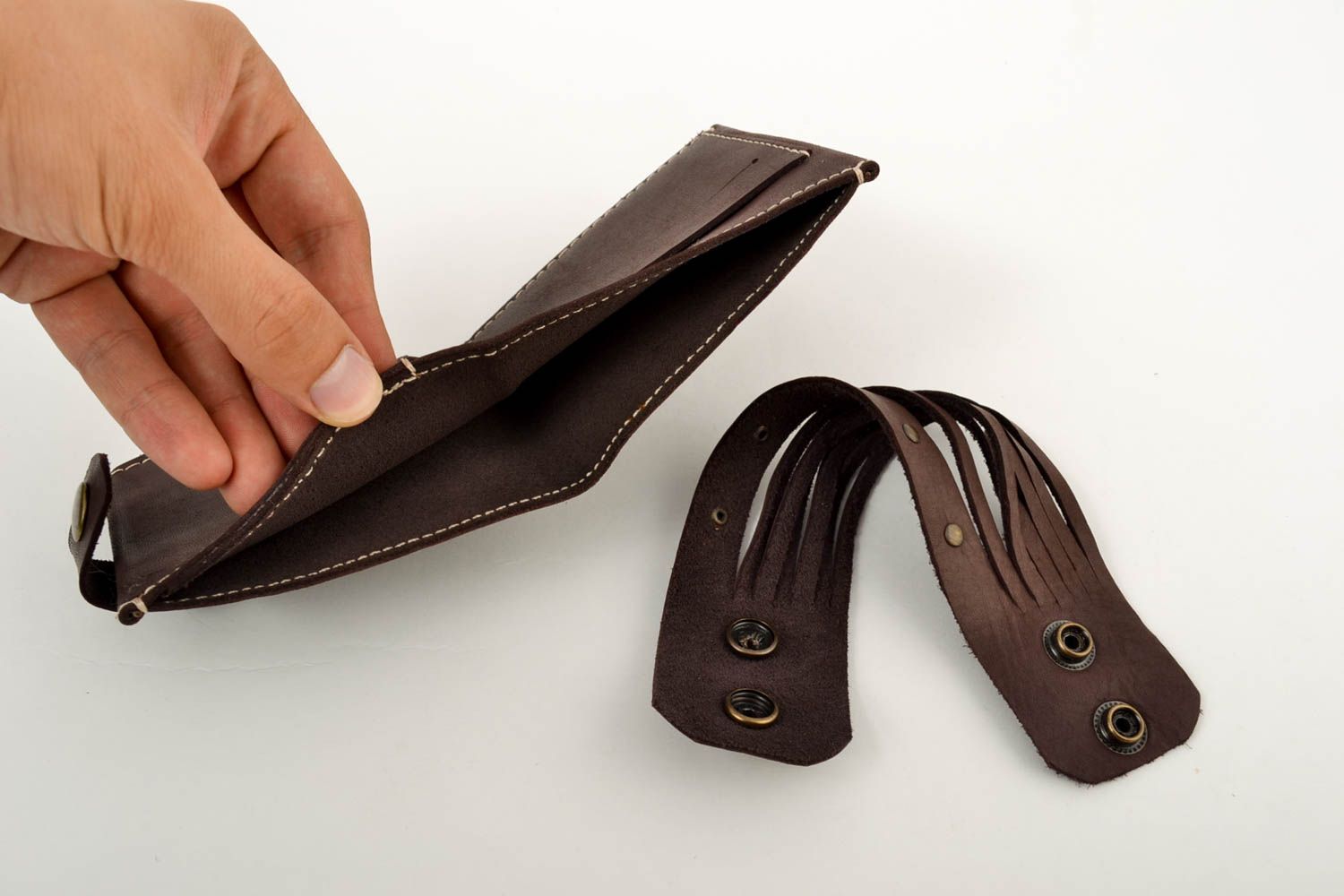 Designer Geldbörse handgefertigt modisches Armband schön Accessoires aus Leder  foto 4