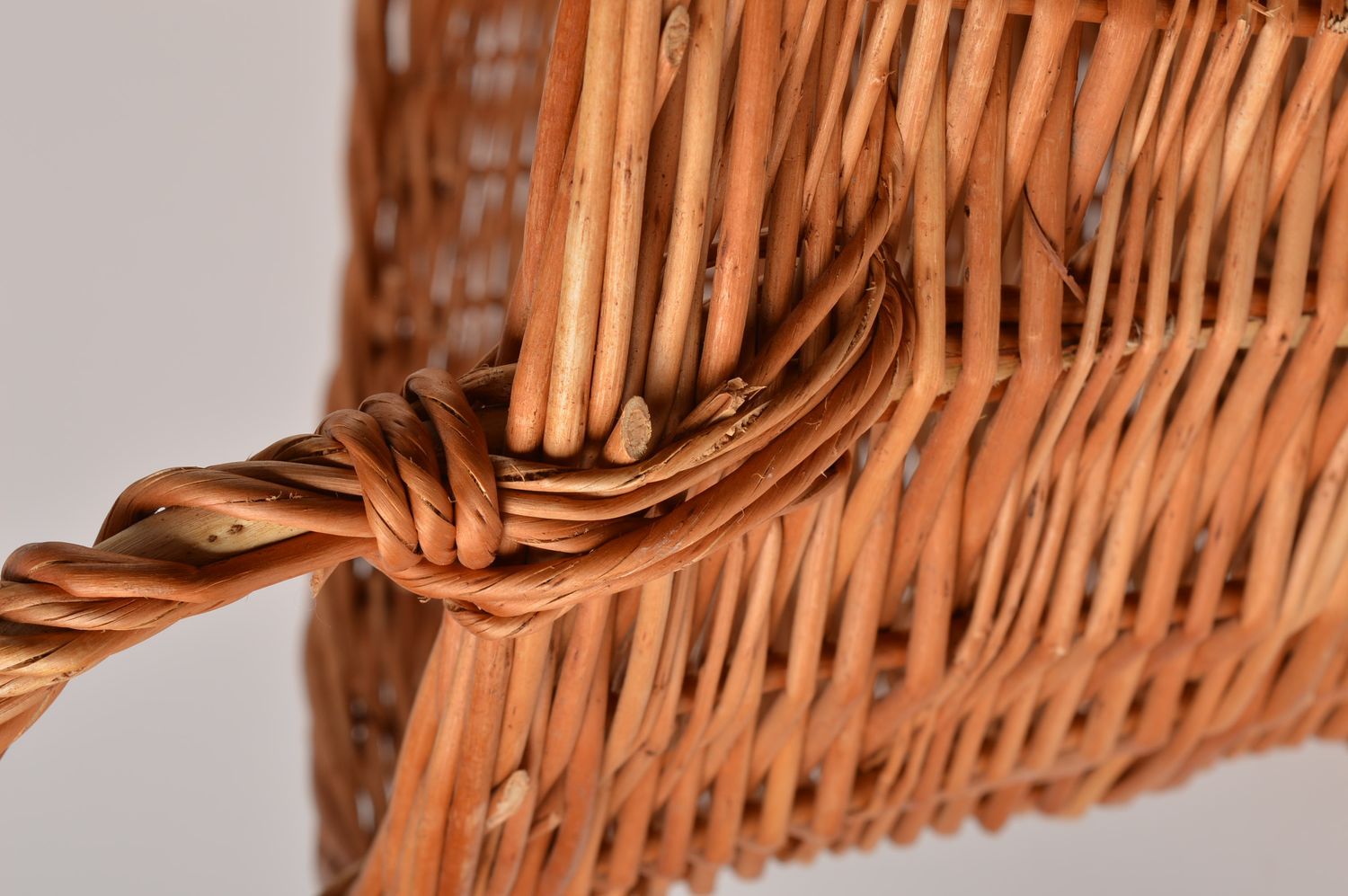 Плетеная корзина ручной работы большая изделие из лозы ивовой подарок женщине фото 4