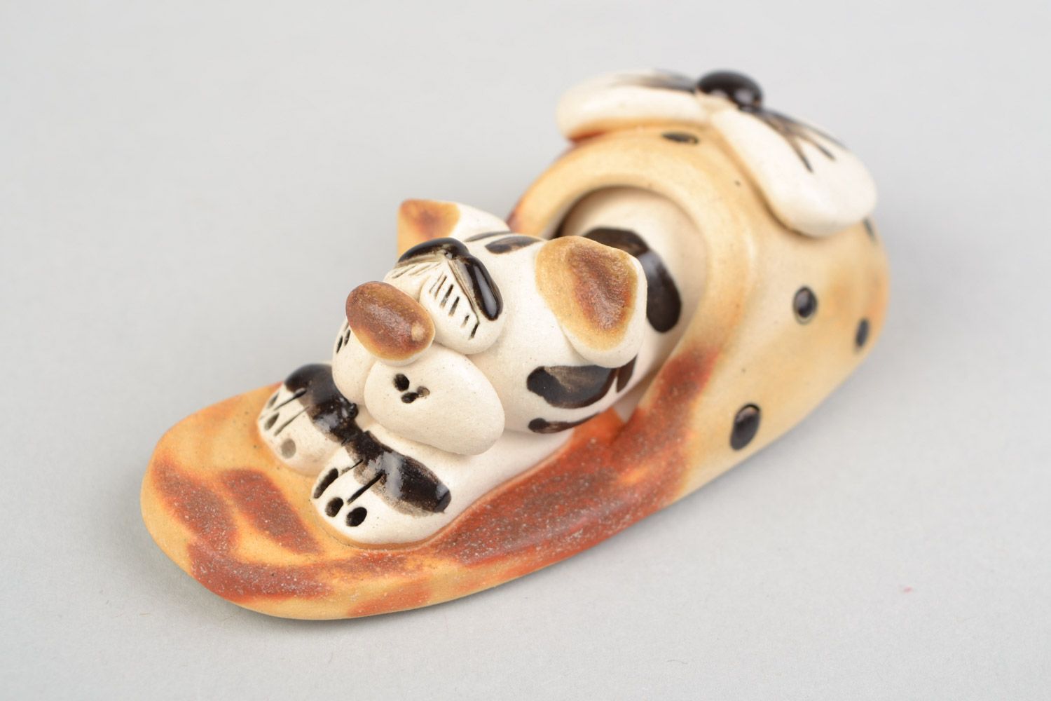 Handmade decorative miniature ceramic figurine painted with glaze cat in slipper photo 4