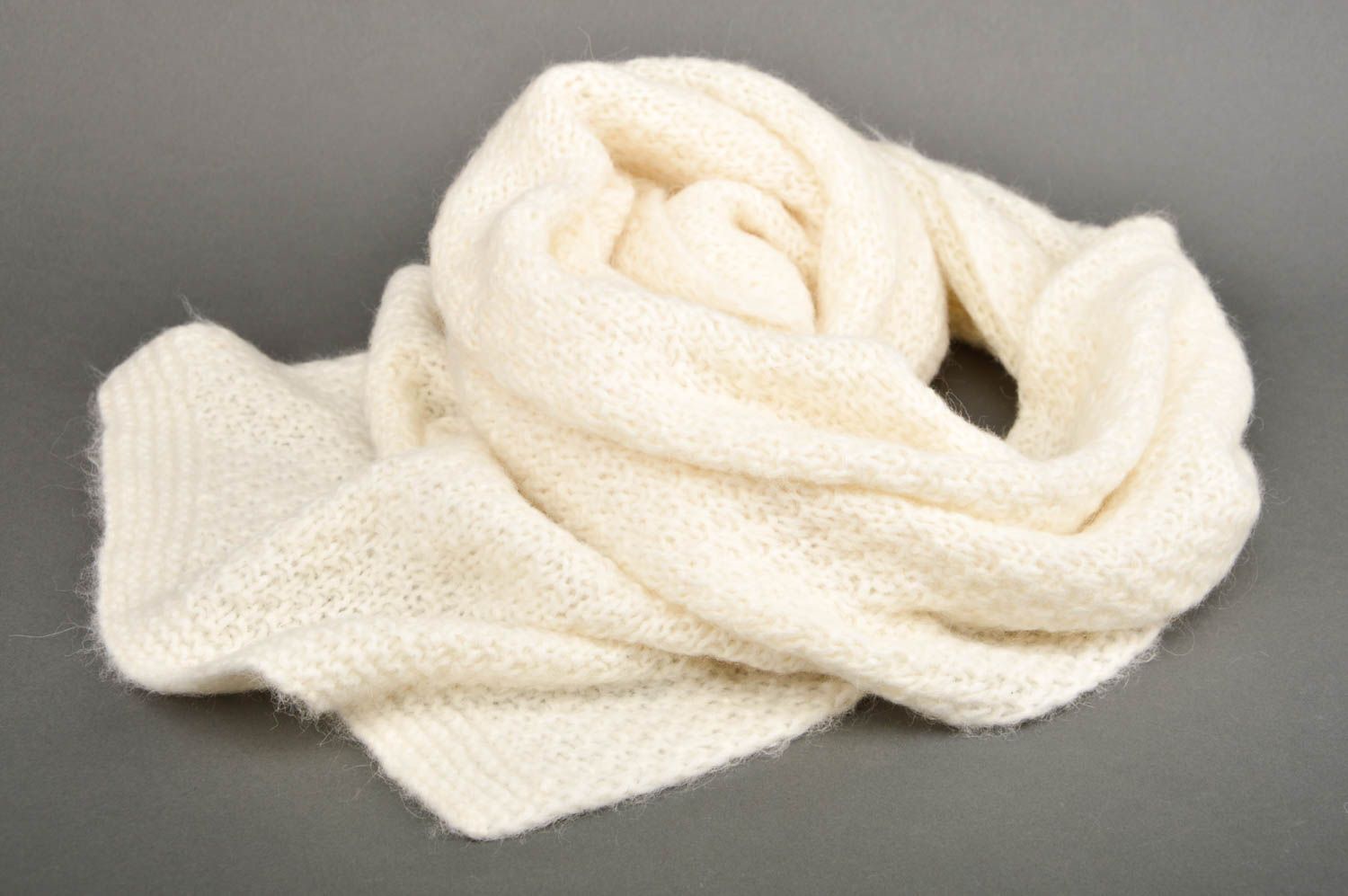 Écharpe laine blanche Accessoire tricot fait main Cadeau femme large chaude photo 2