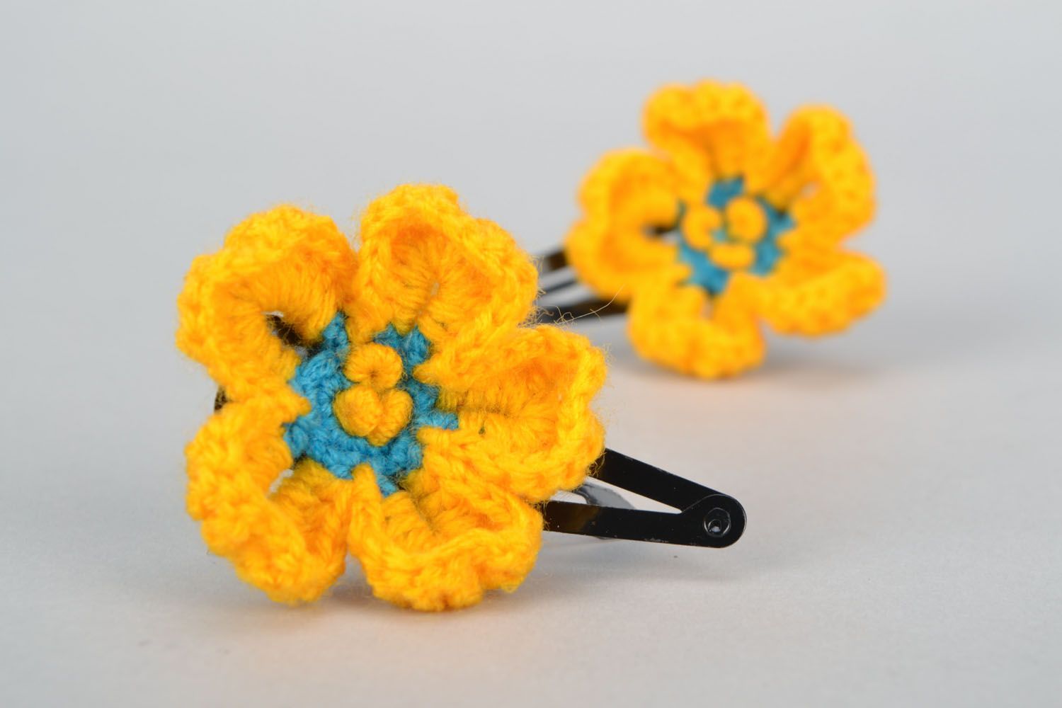 Flower hair clips Yellow Poppy photo 1