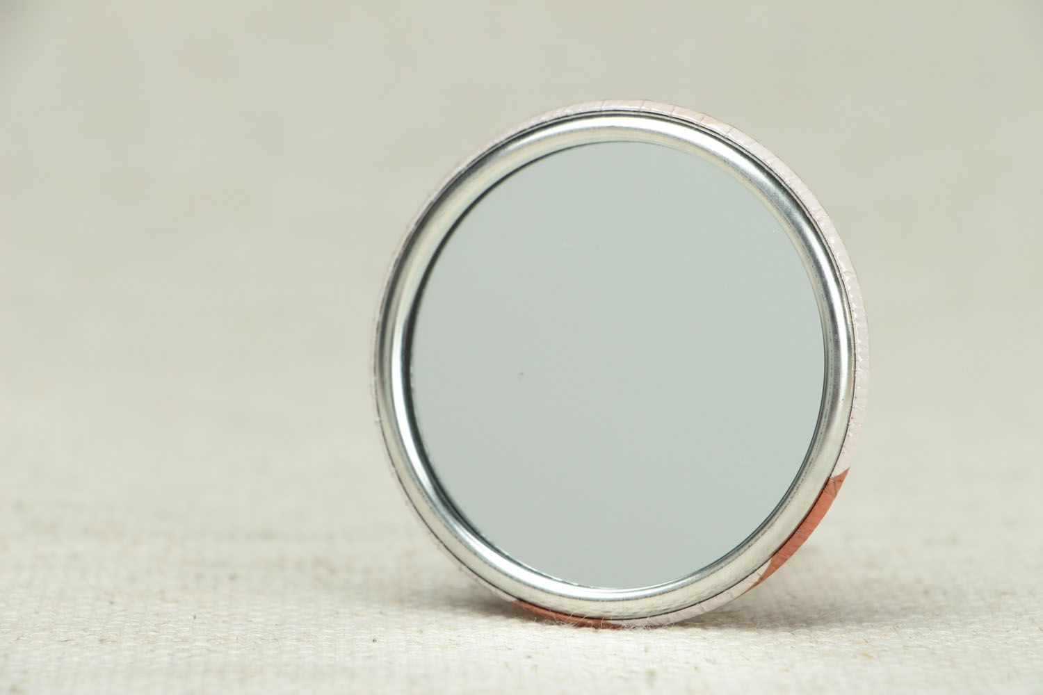 Miroir de poche fait main accessoire original pour fille avec image Pin Up photo 3