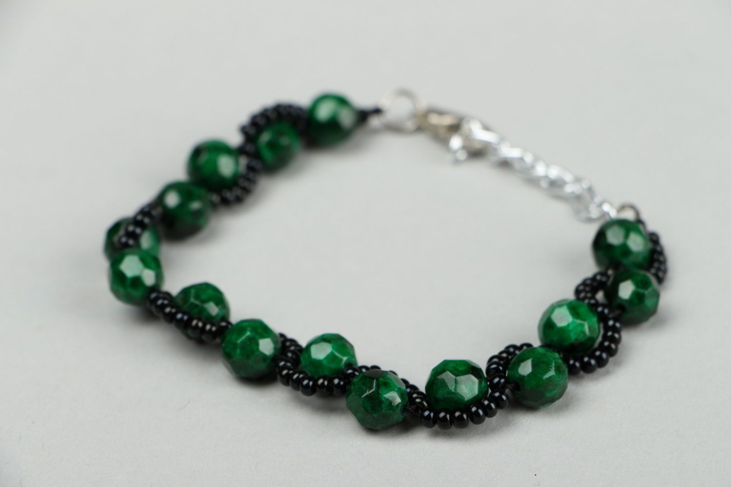 Bracelet with faceted malachite photo 2