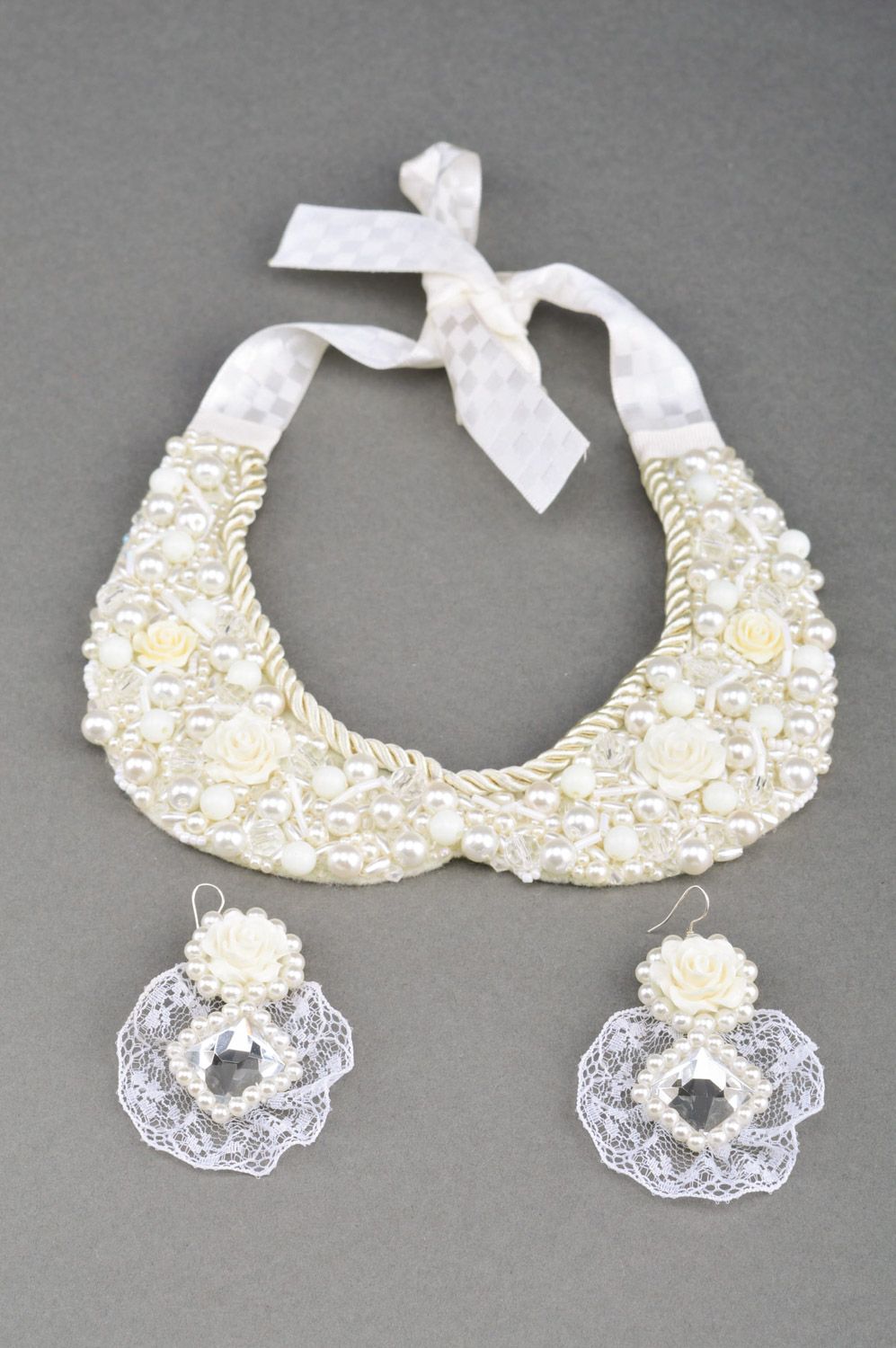 Set of handmade white bead embroidered jewelry long earrings and necklace photo 3