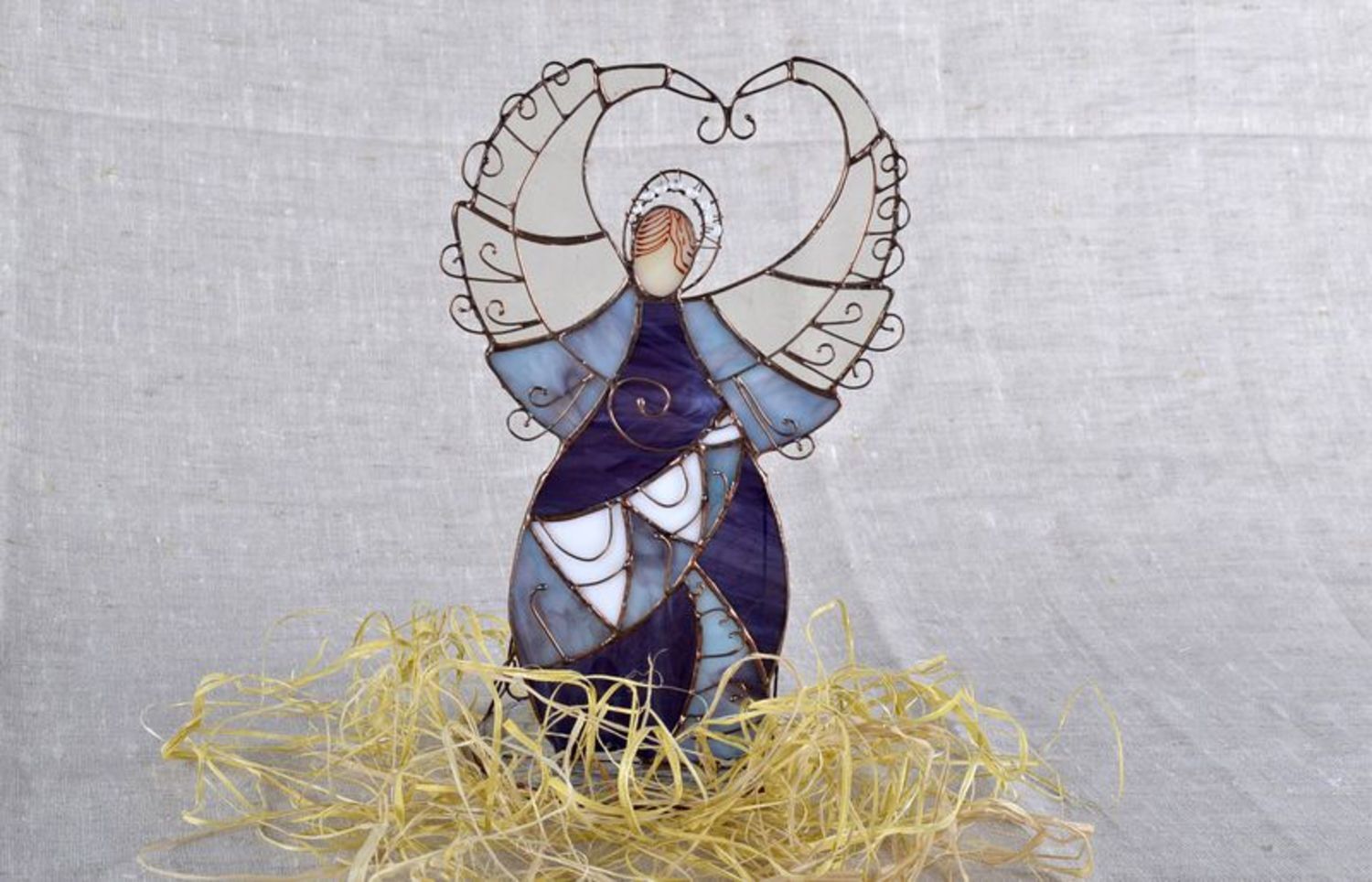 Stained glass statuette Christmas angel photo 1