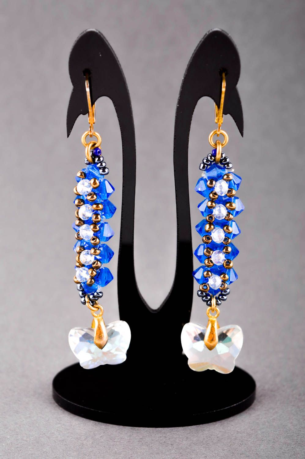 Boucles d'oreilles bleues Bijou fait main en cristaux Cadeau pour femme photo 1