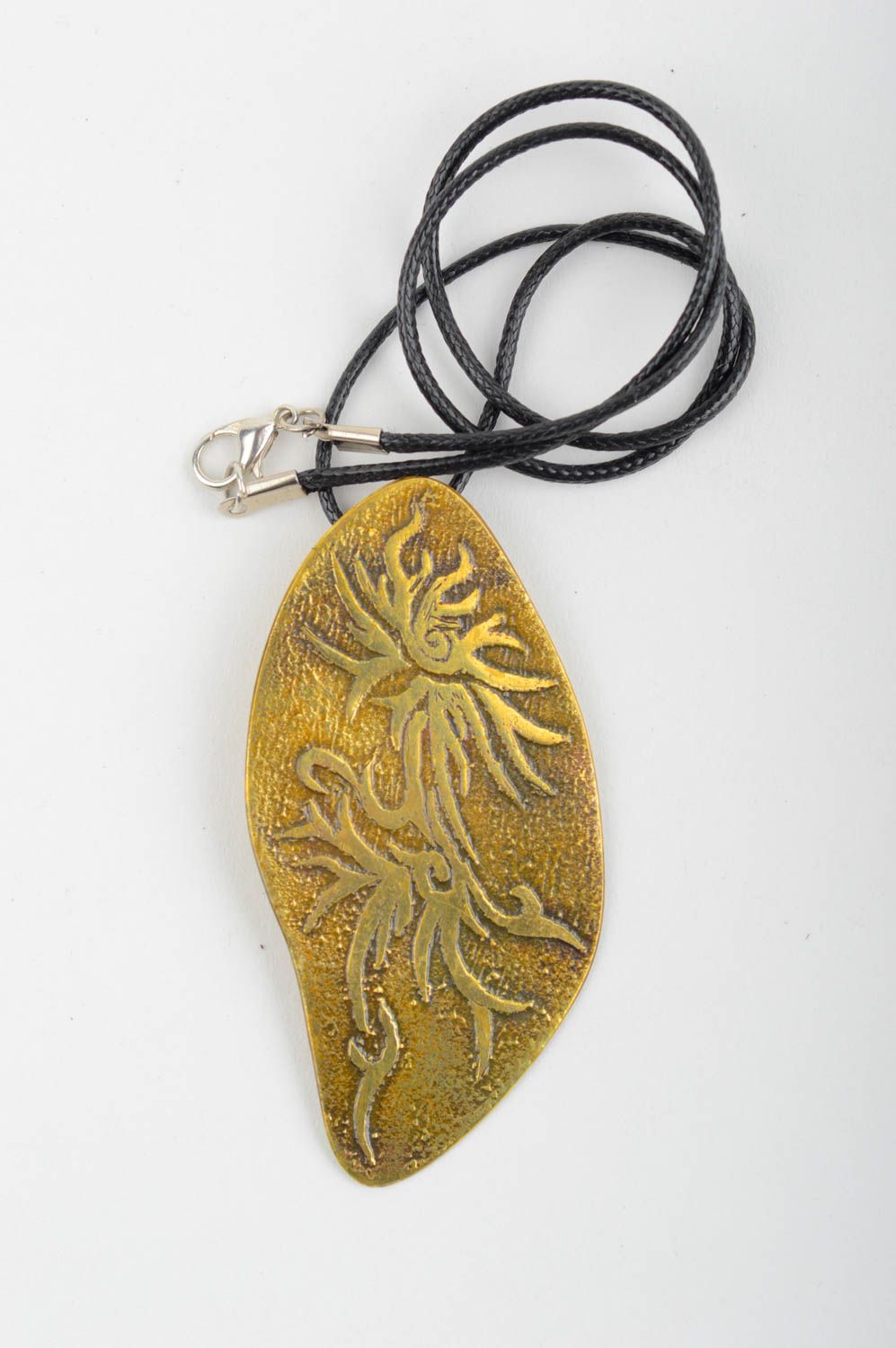 Handmade metal pendant designer stylish accessory pendant made of brass photo 2