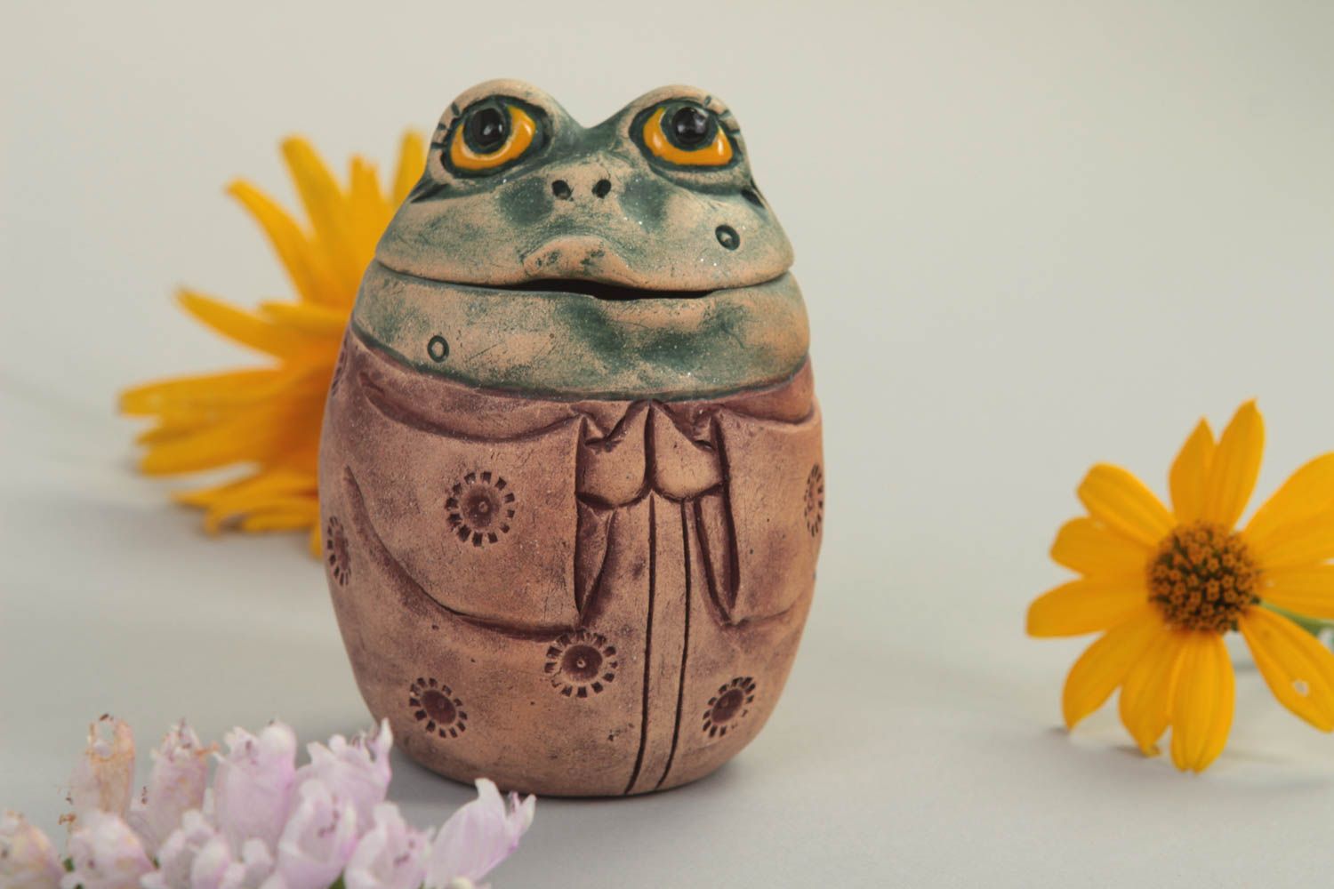 Caja de cerámica hecha a mano figura decorativa de animal joyero infantil  foto 1