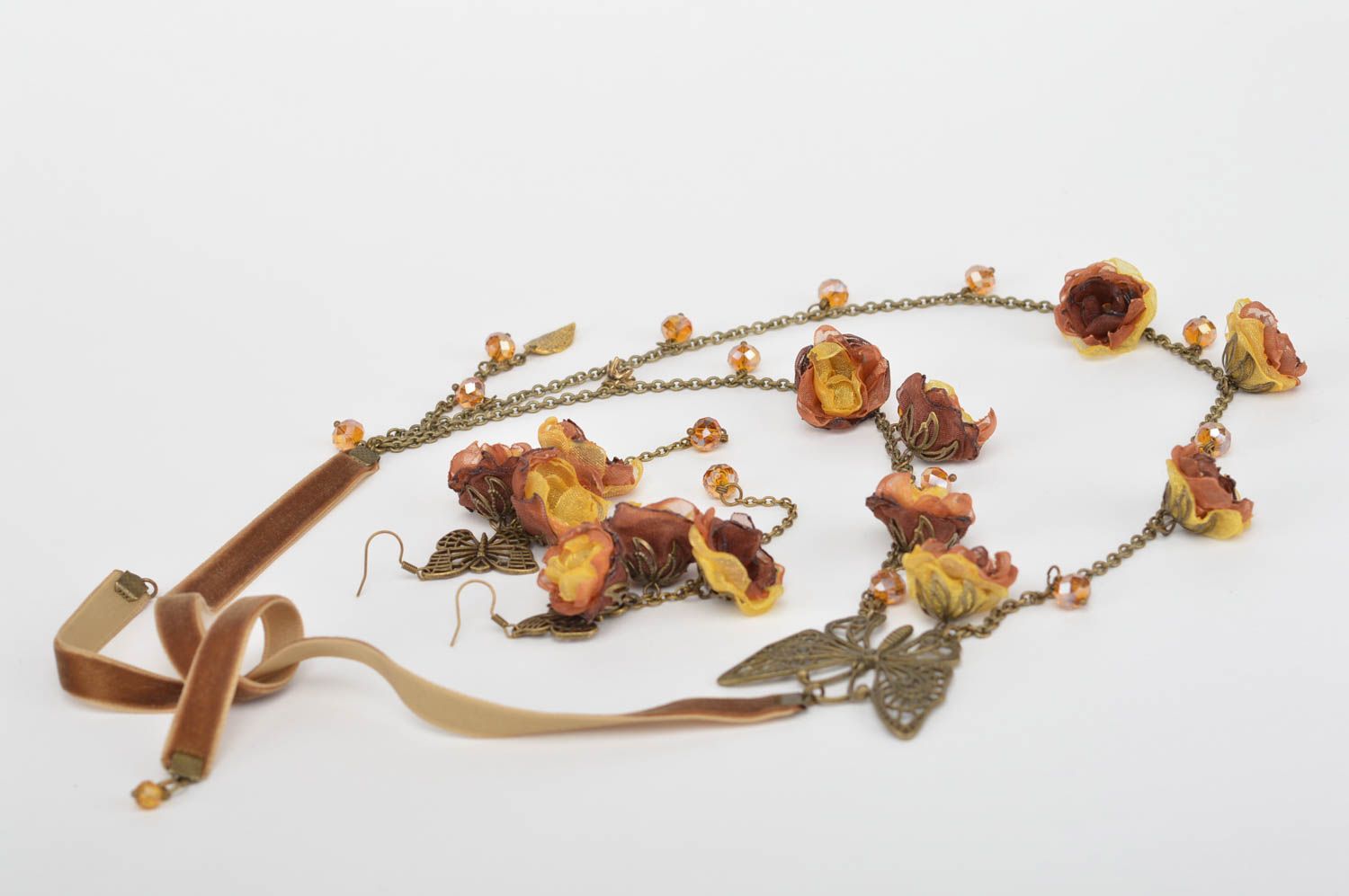 Комплект украшений женское колье и серьги ручной работы с цветами и бабочками фото 4