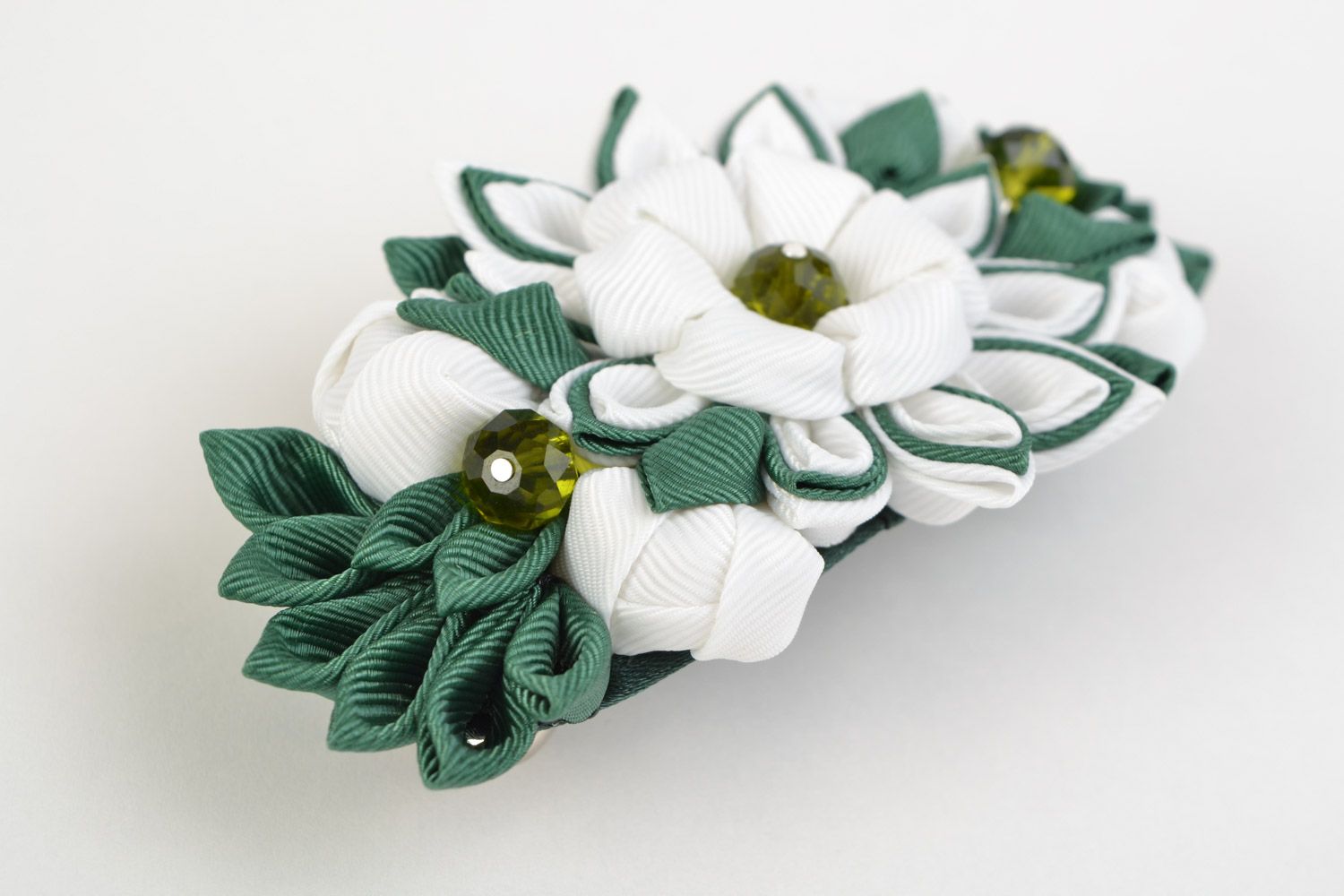 White and green handmade rep ribbon kanzashi flower hair slide photo 2