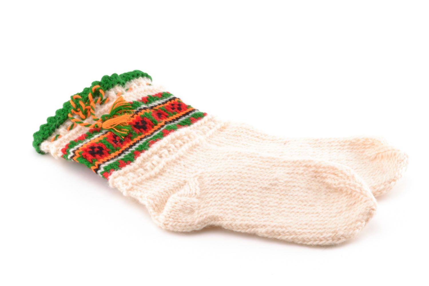 Belles chaussettes tricotées en laine naturelle photo 3