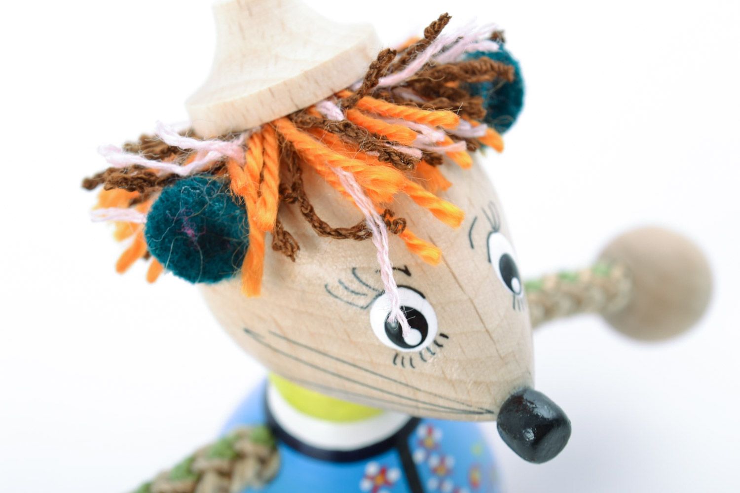 Schönes lustiges kleines Öko Spielzeug Maus aus Holz handmade für Kleinkinder  foto 3