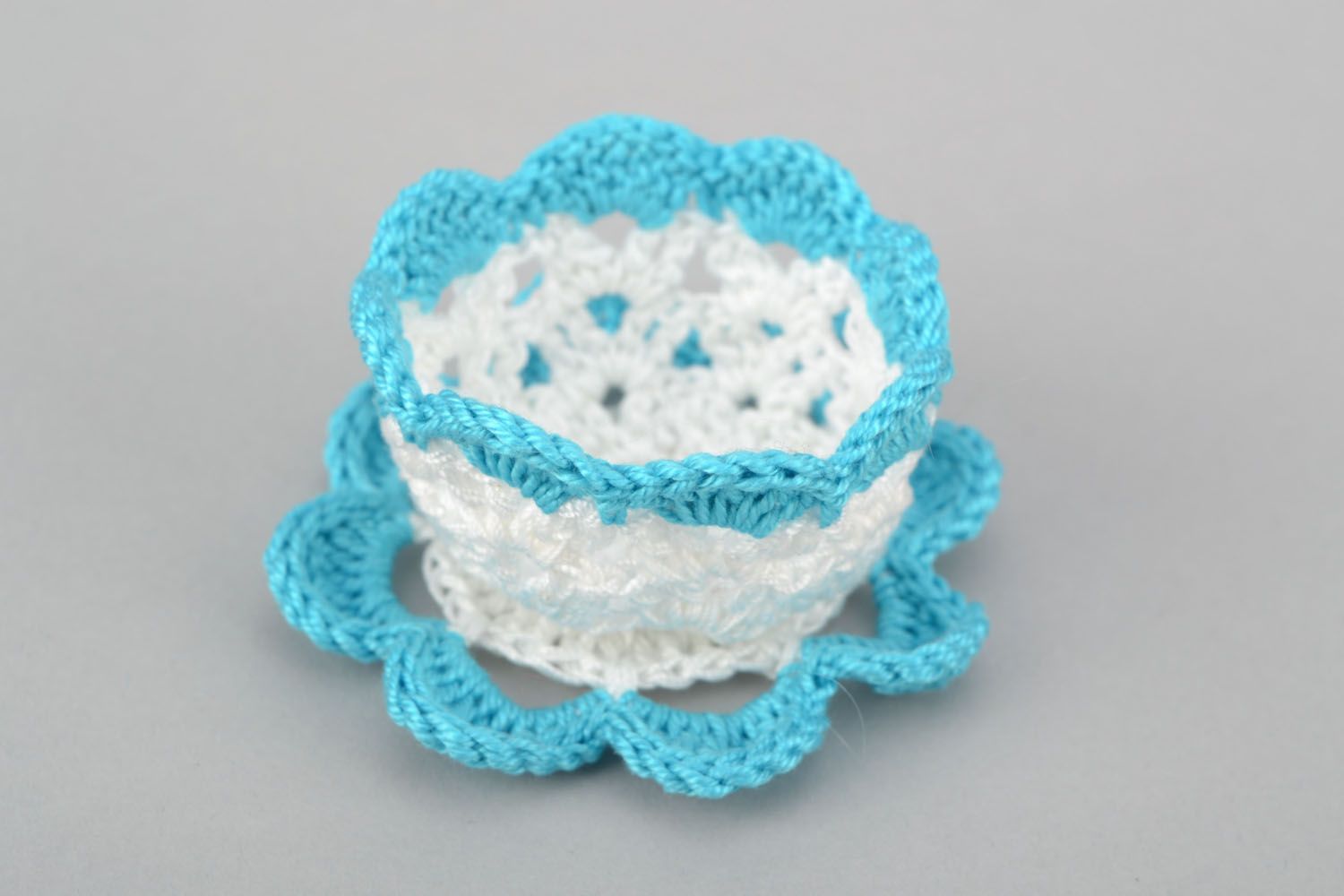Crocheted stand for Easter egg photo 3