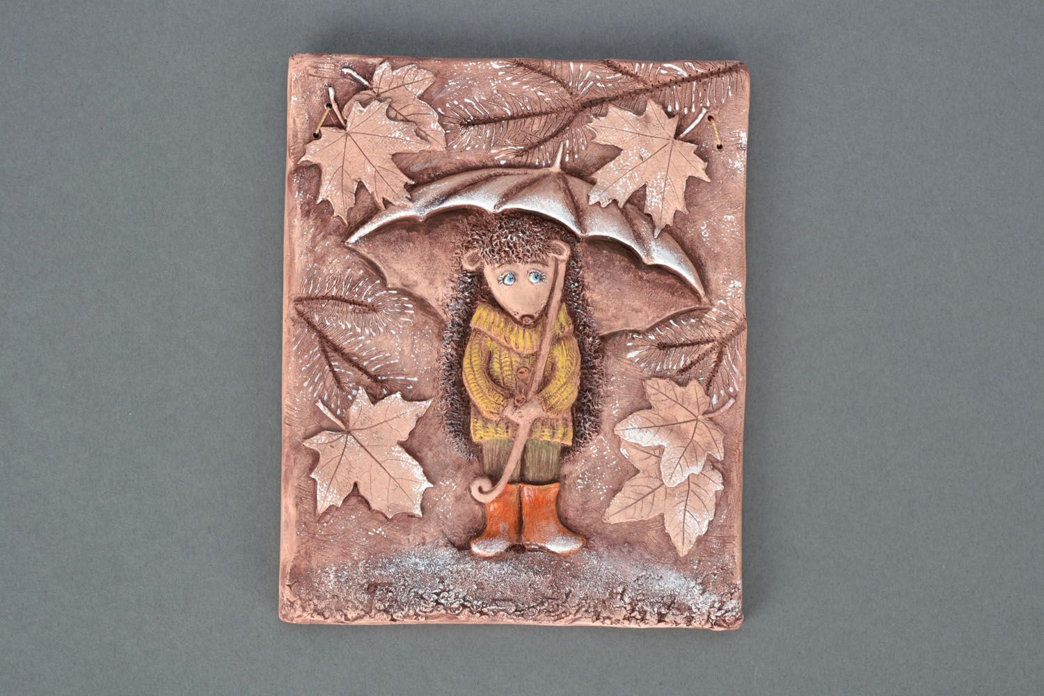Petit tableau en céramique Novembre Hérisson avec parapluie  photo 1