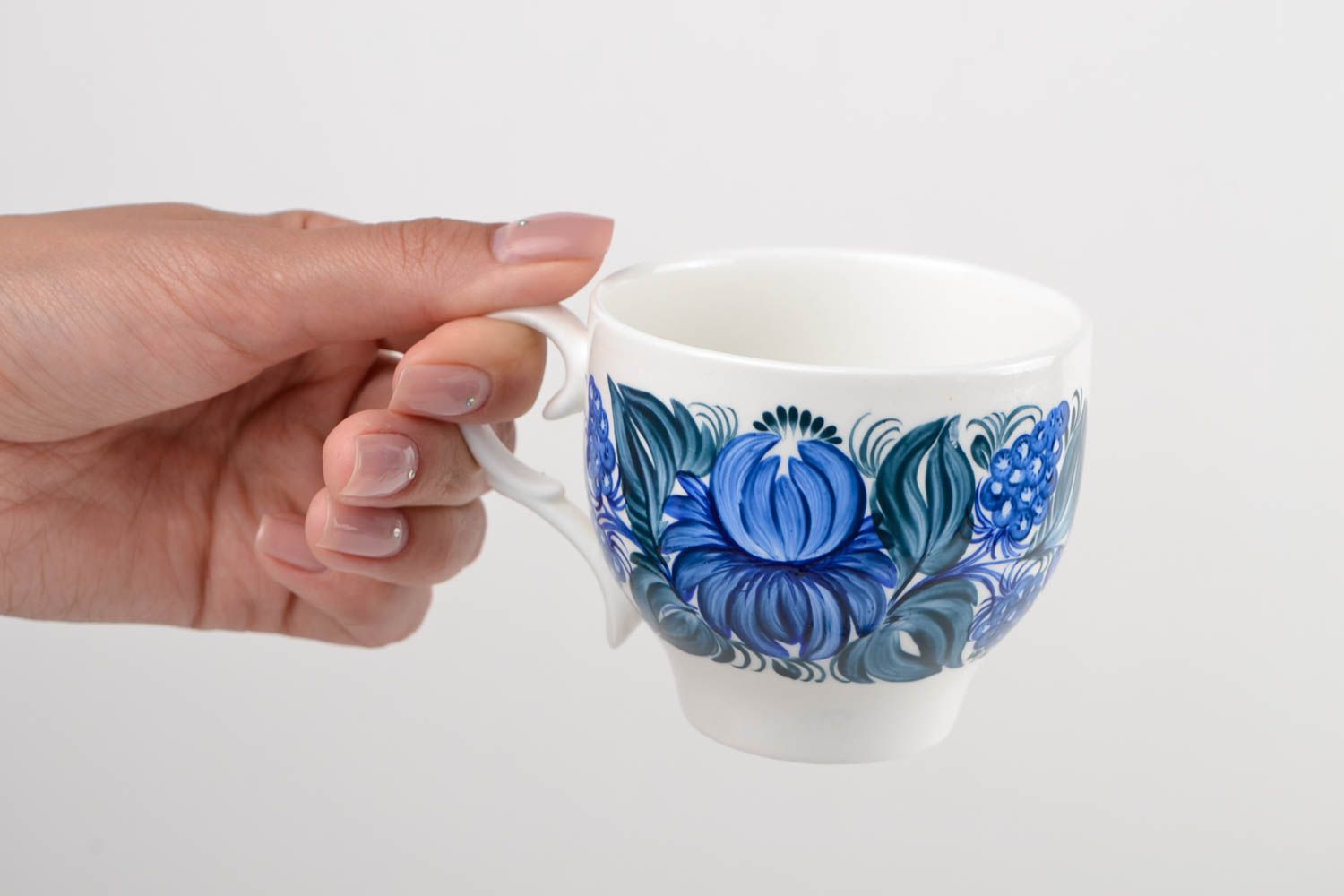 6 oz ceramic porcelain white and blue cup with handle and flower pattern photo 2