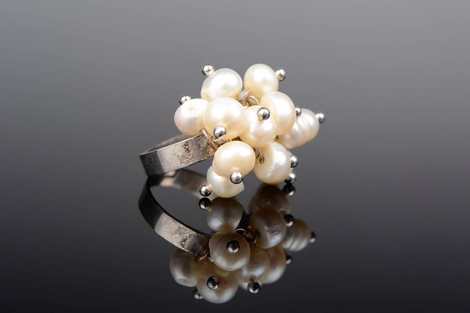 Ring with pearl photo 2